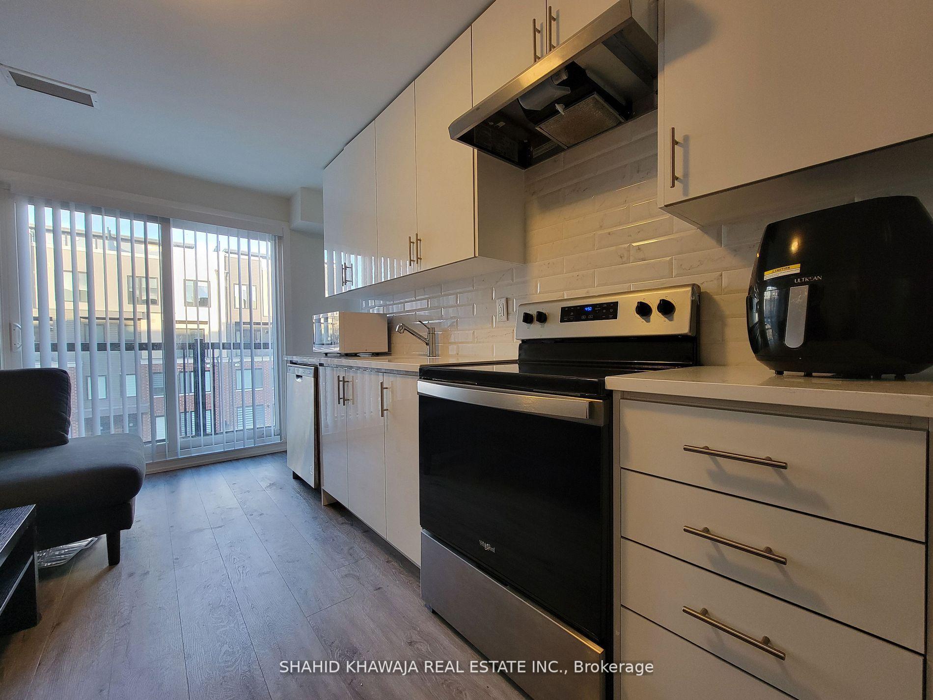 3401 Ridgeway Drive E 304