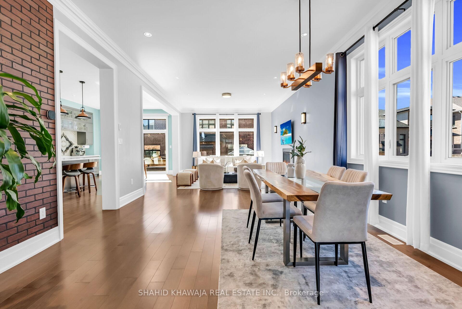 1417 Varelas Passage