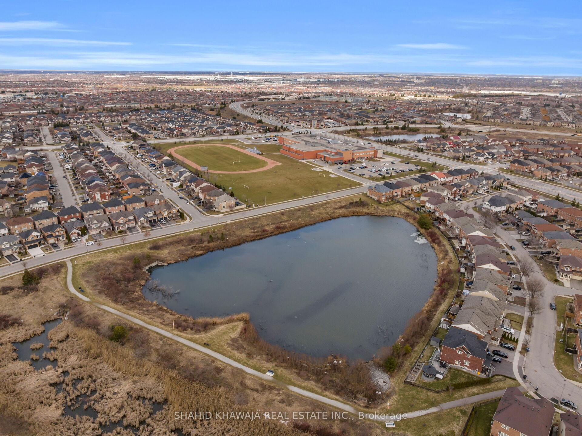 12 Orangeblossom Trail