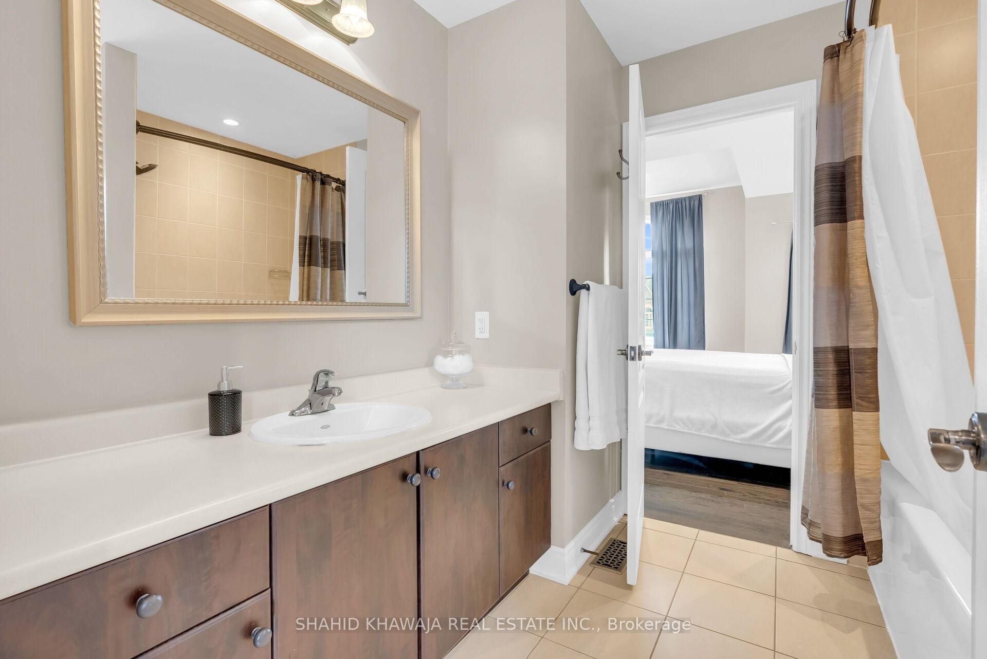 12 Orangeblossom Trail