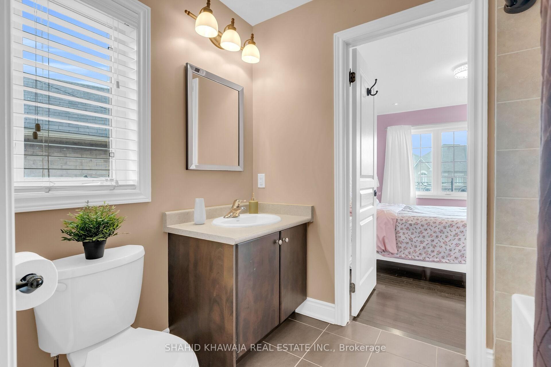 12 Orangeblossom Trail