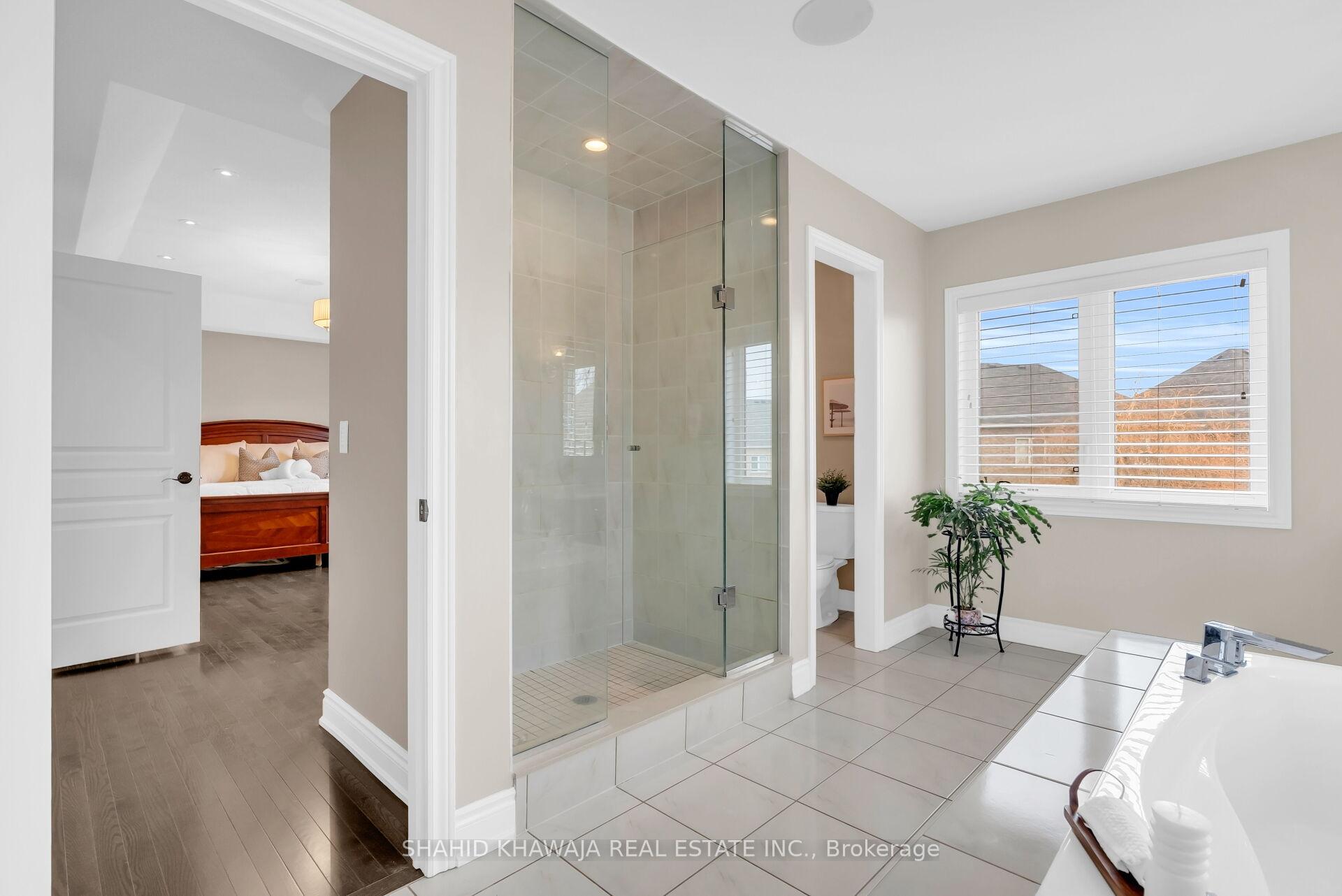 12 Orangeblossom Trail