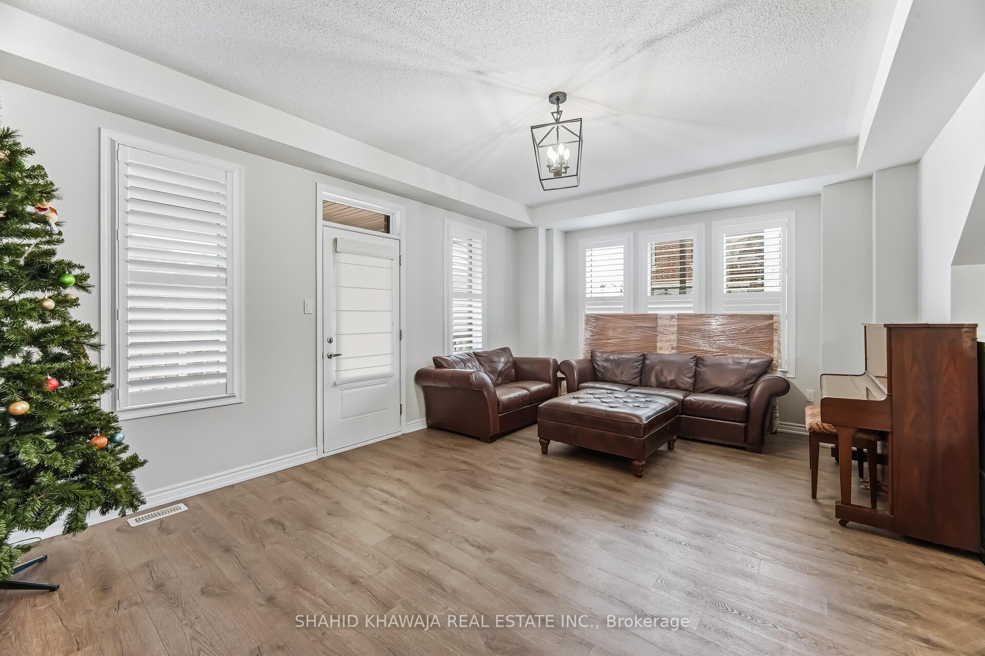 975 Whitlock Avenue 17