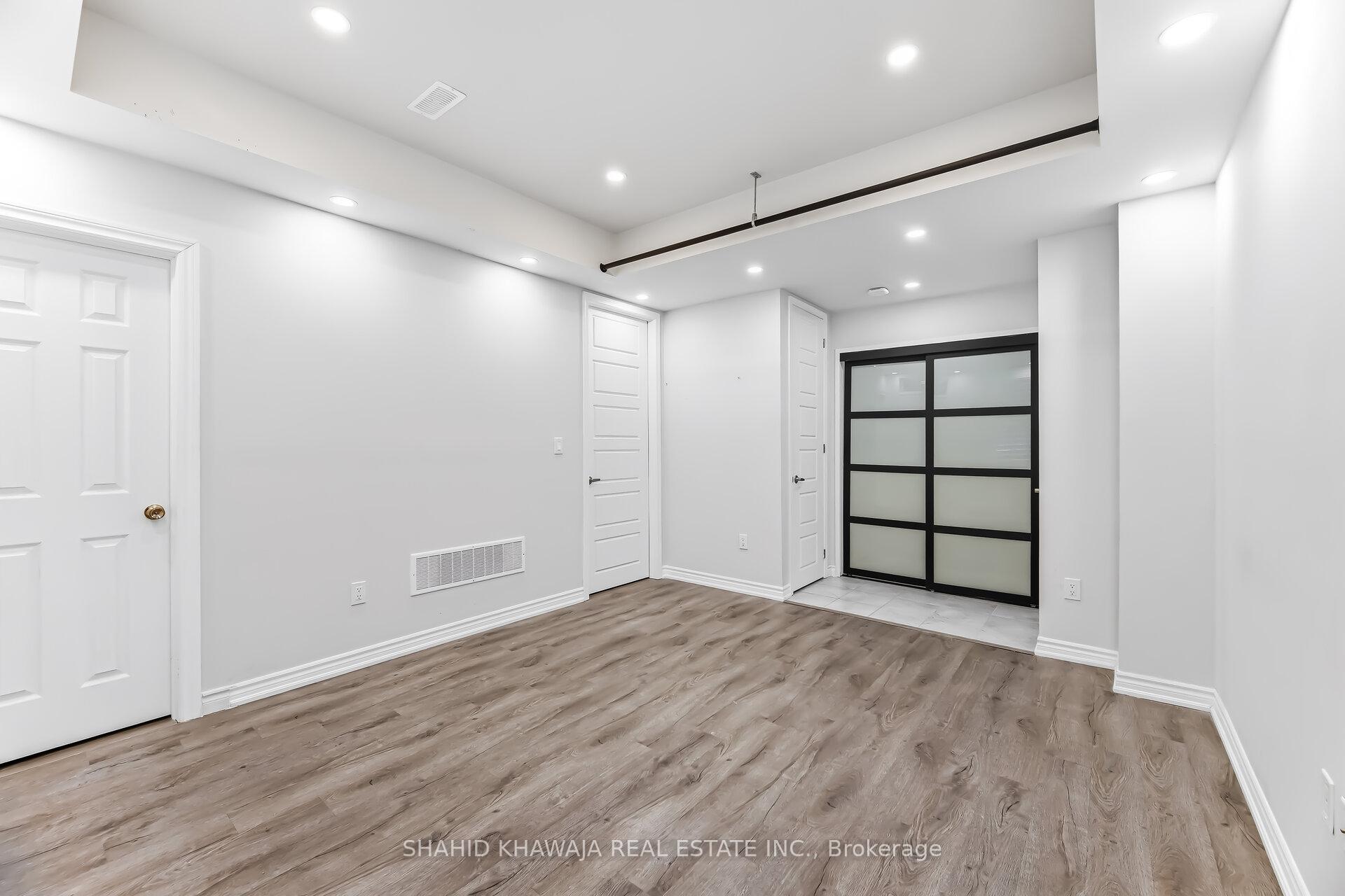 975 Whitlock Avenue 17