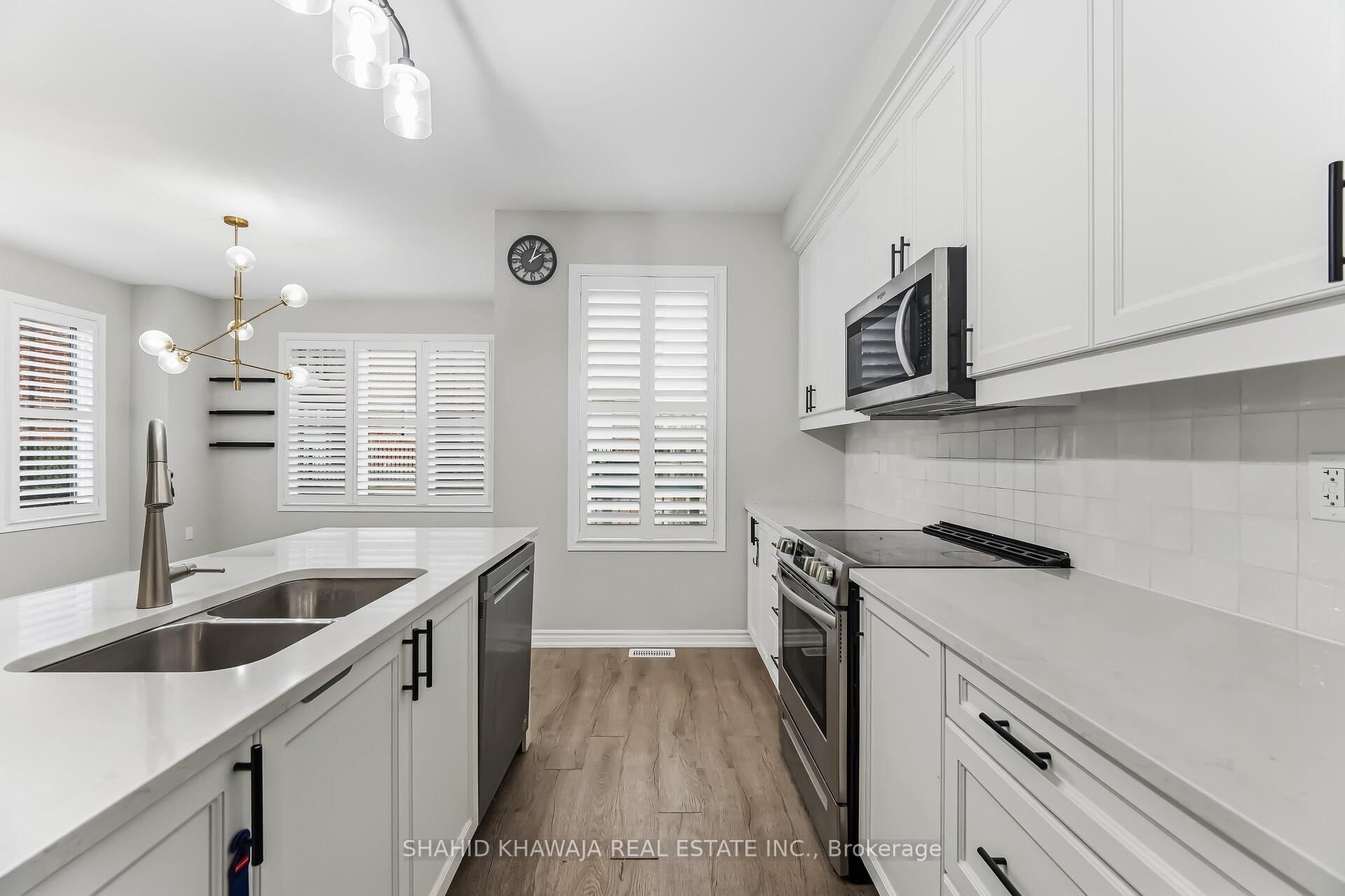 975 Whitlock Avenue 17