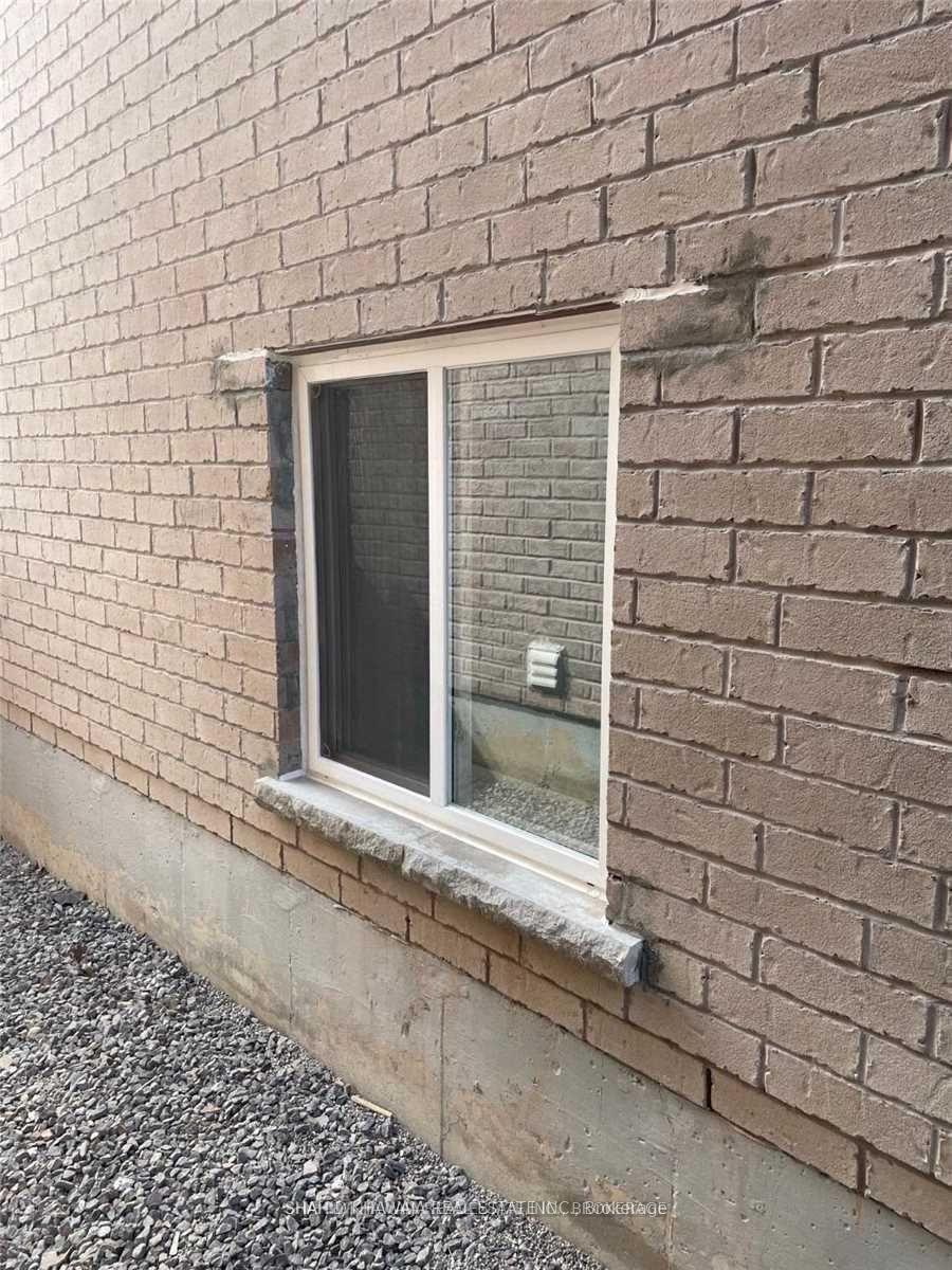 353 Blinco Terrace Bsmt