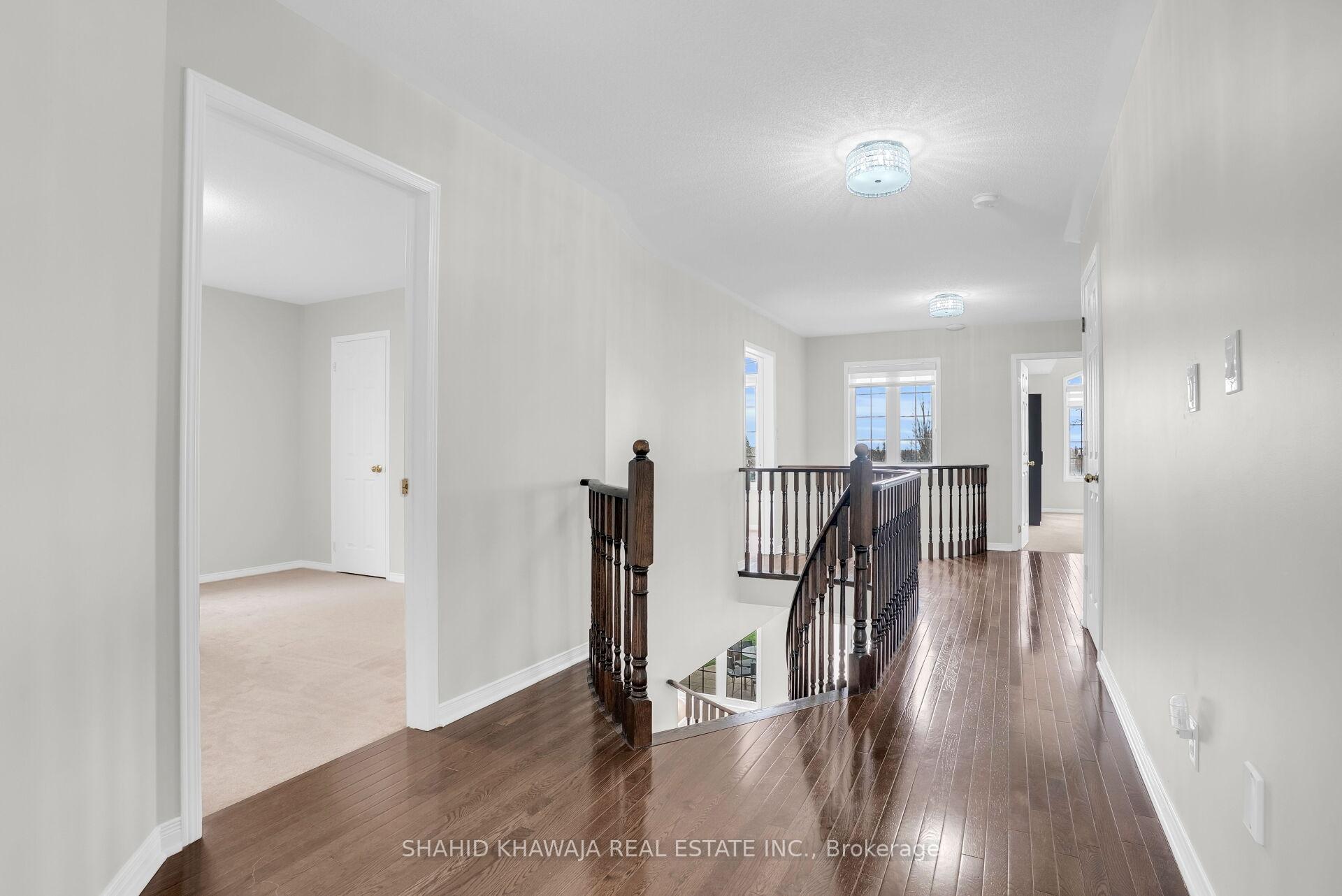 4569 Sandford Farm Drive