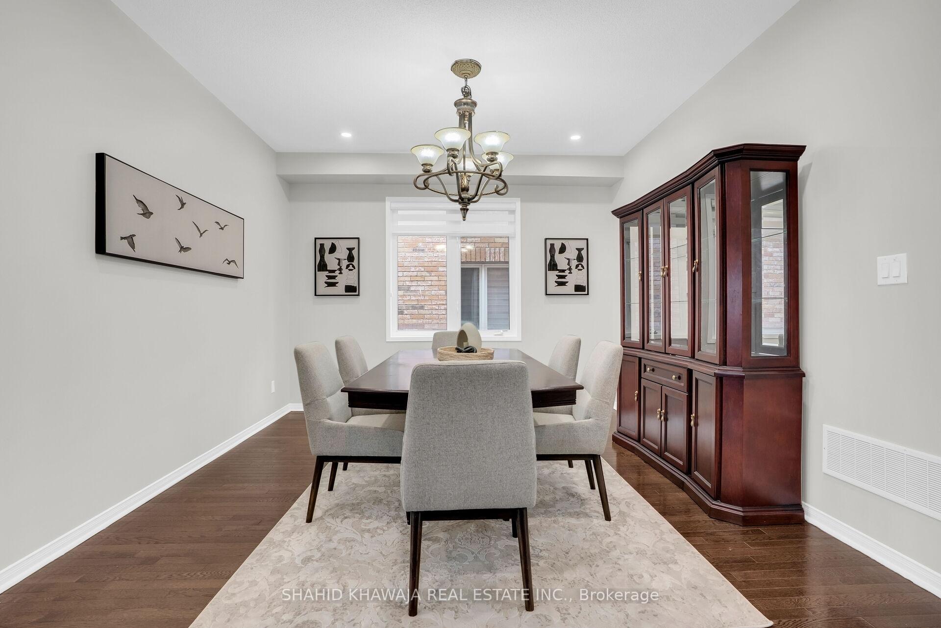 4569 Sandford Farm Drive