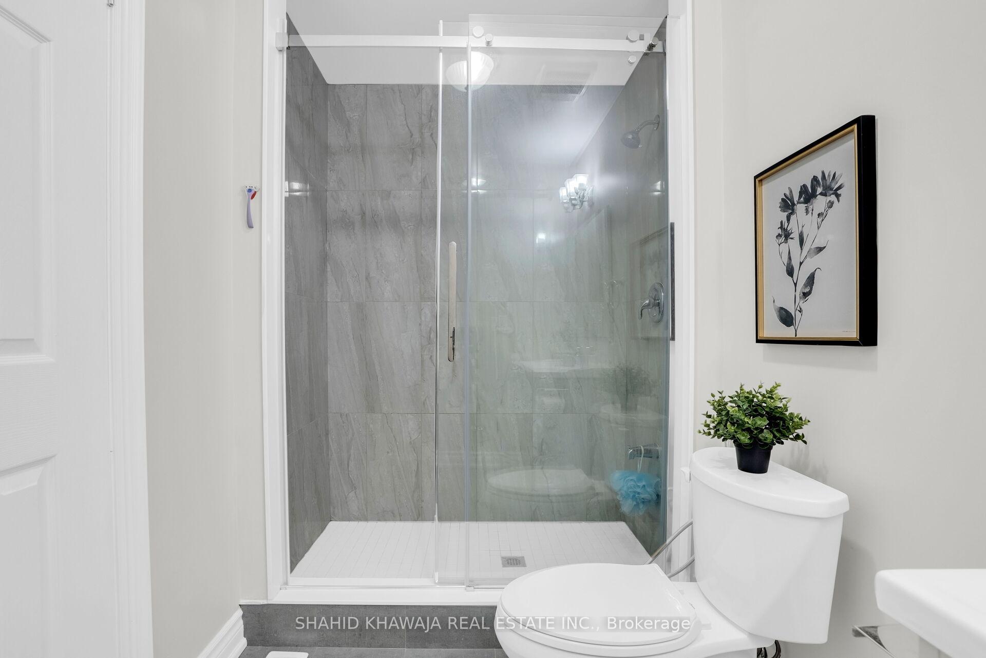 4569 Sandford Farm Drive
