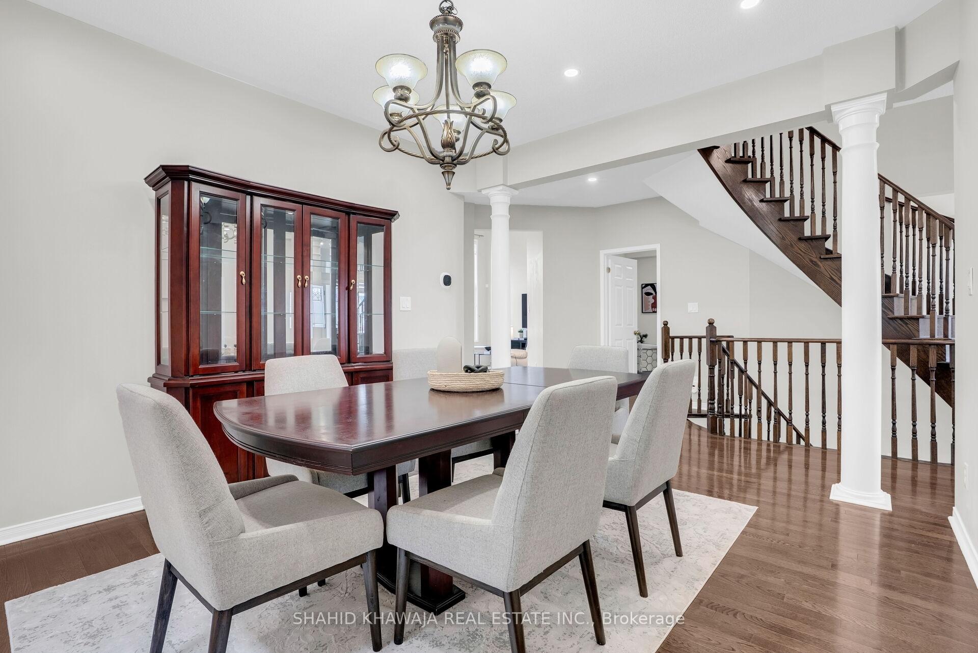 4569 Sandford Farm Drive