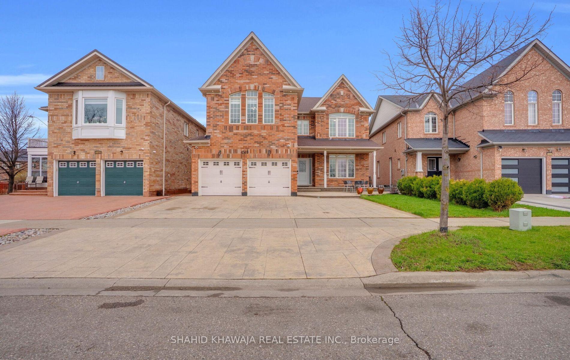 4569 Sandford Farm Drive