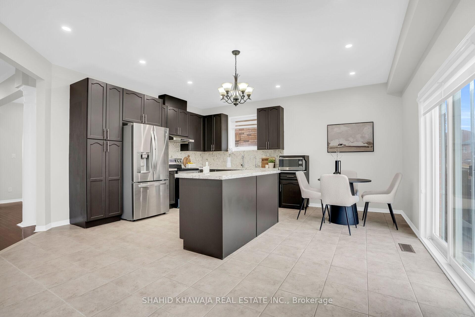 4569 Sandford Farm Drive