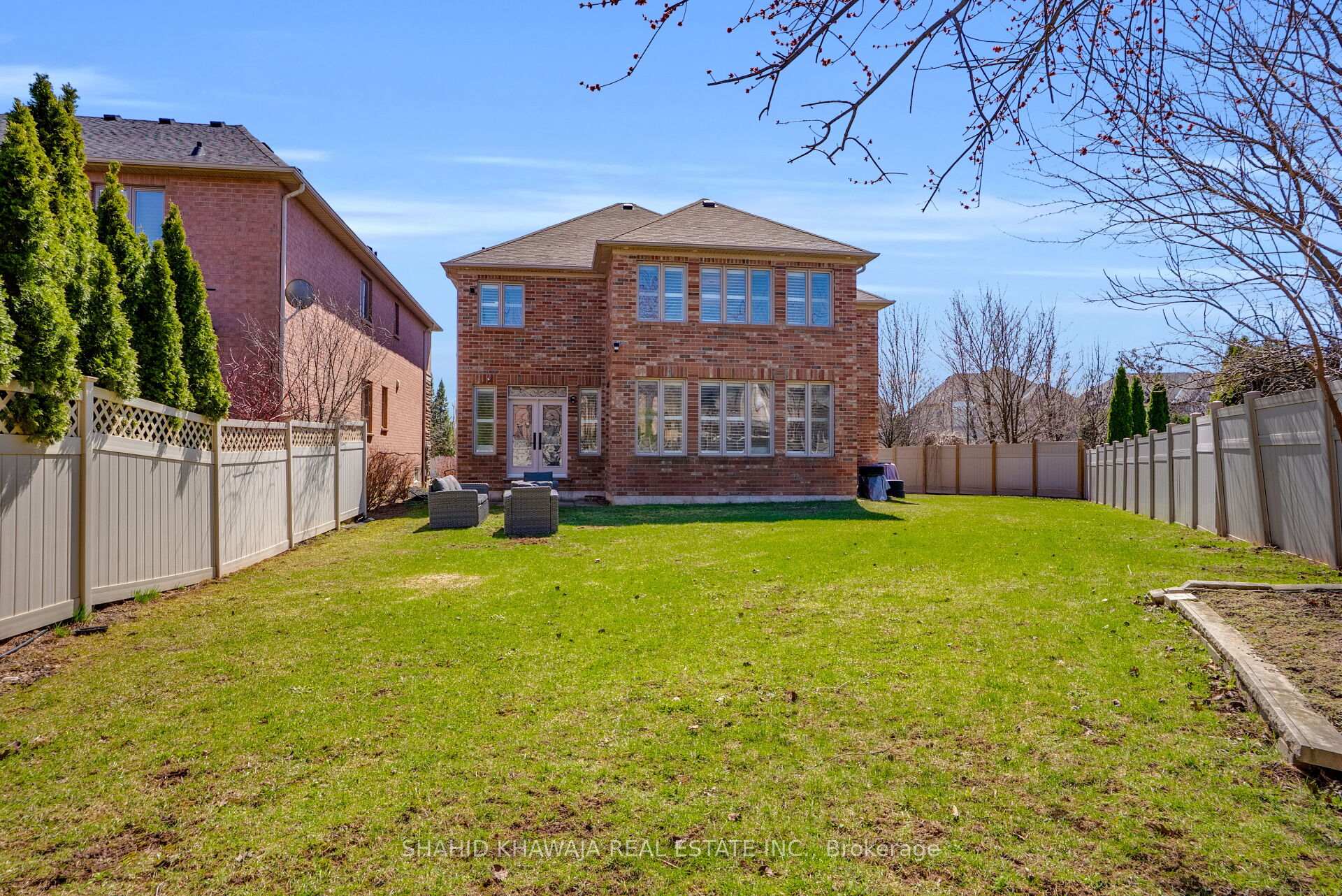 2522 Lyndhurst Drive