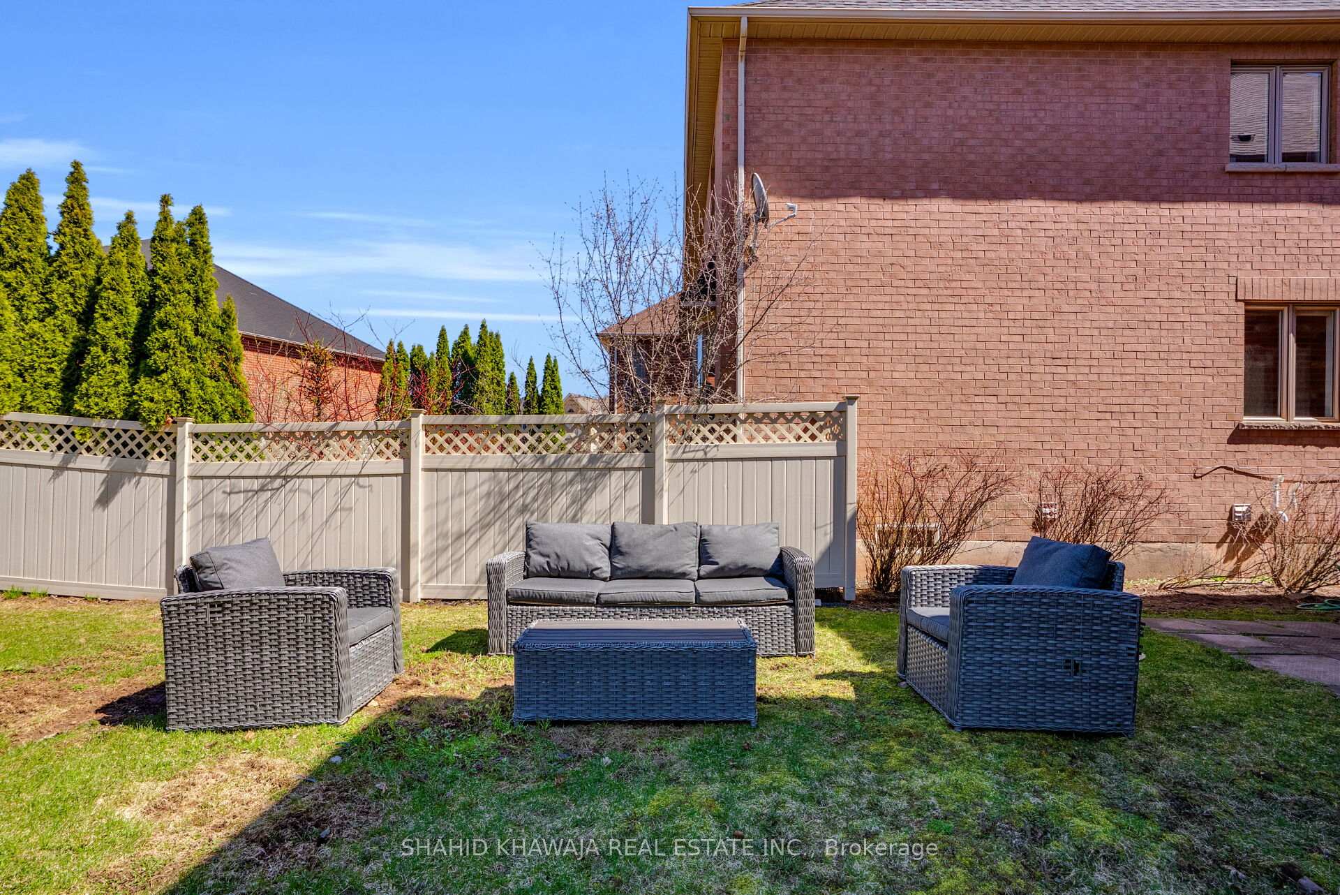 2522 Lyndhurst Drive