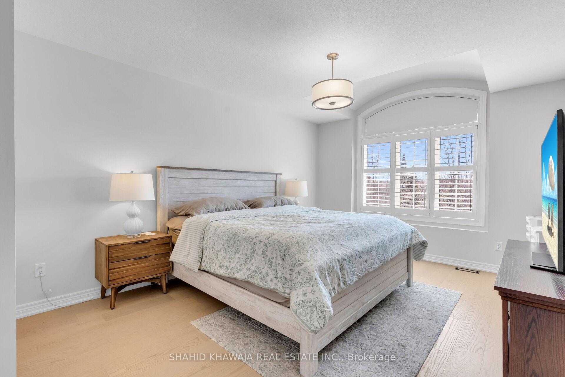 2522 Lyndhurst Drive