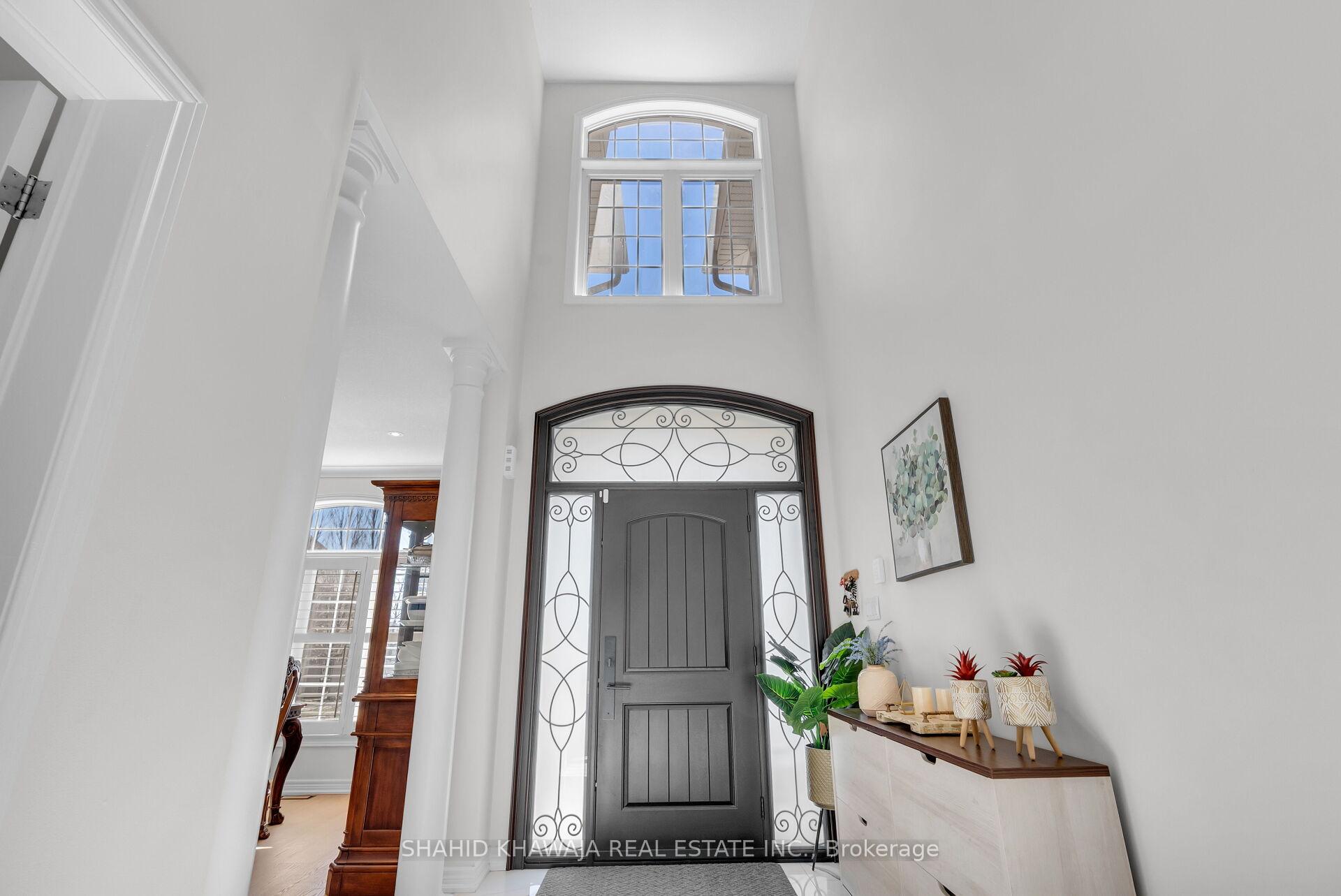 2522 Lyndhurst Drive