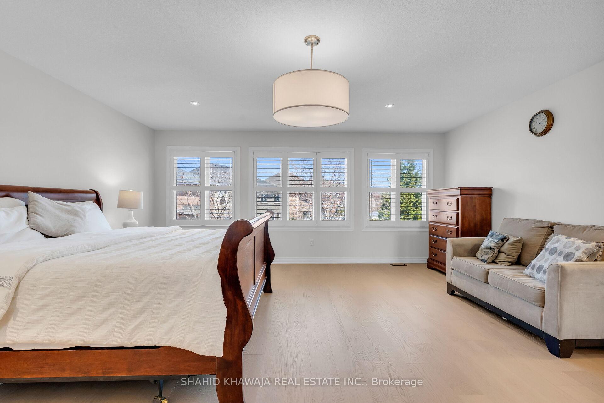 2522 Lyndhurst Drive