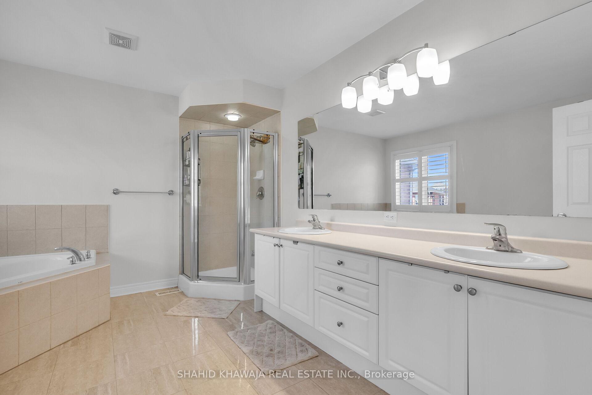 2522 Lyndhurst Drive