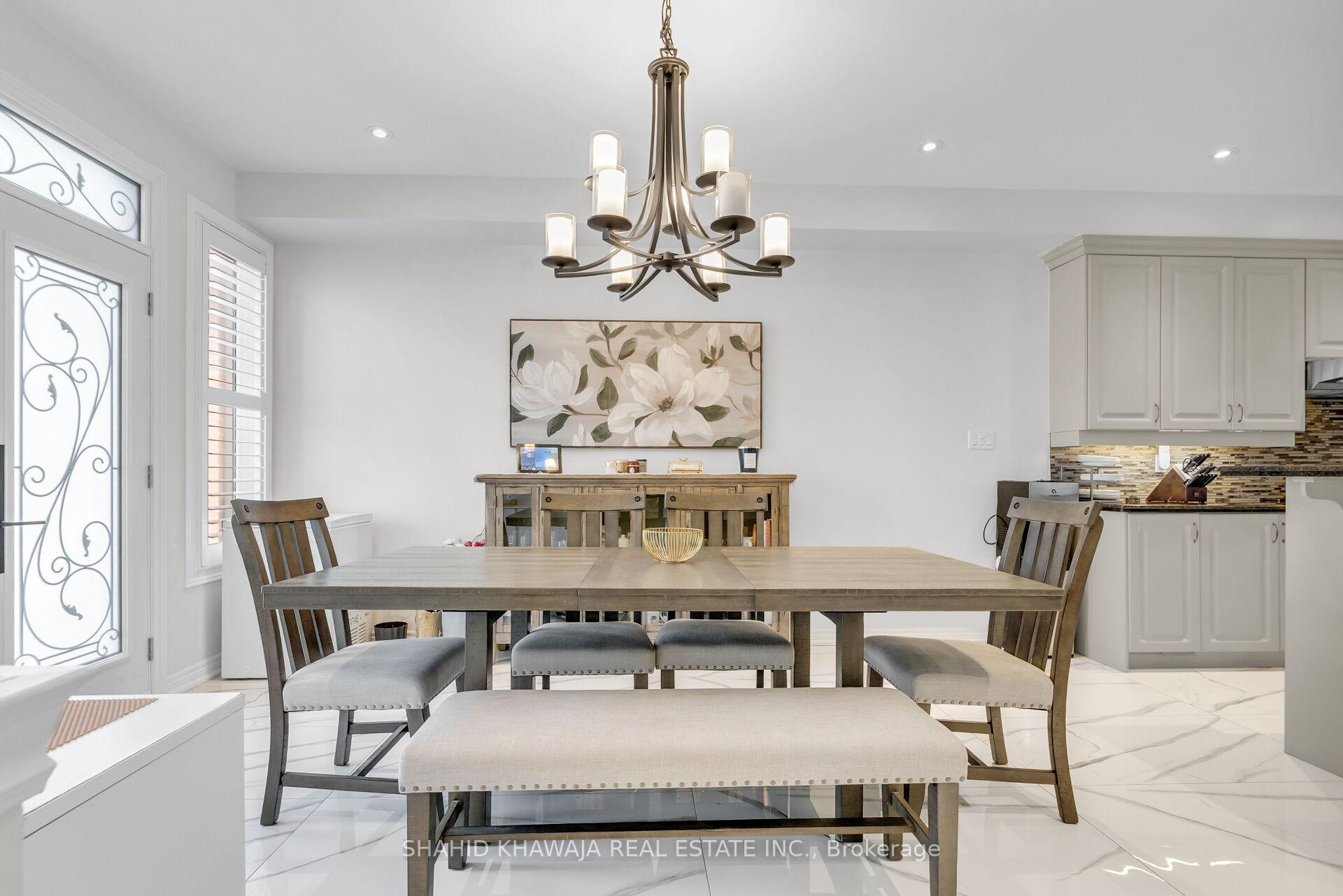 2522 Lyndhurst Drive