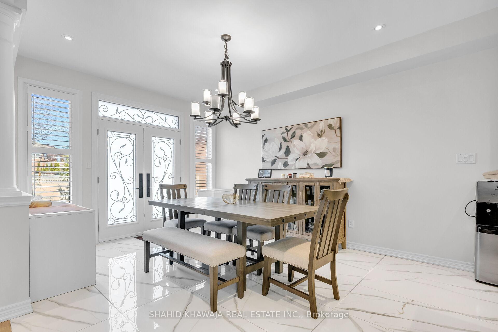 2522 Lyndhurst Drive