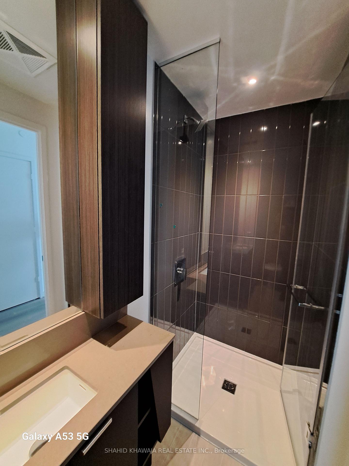3883 Quartz Road 2212