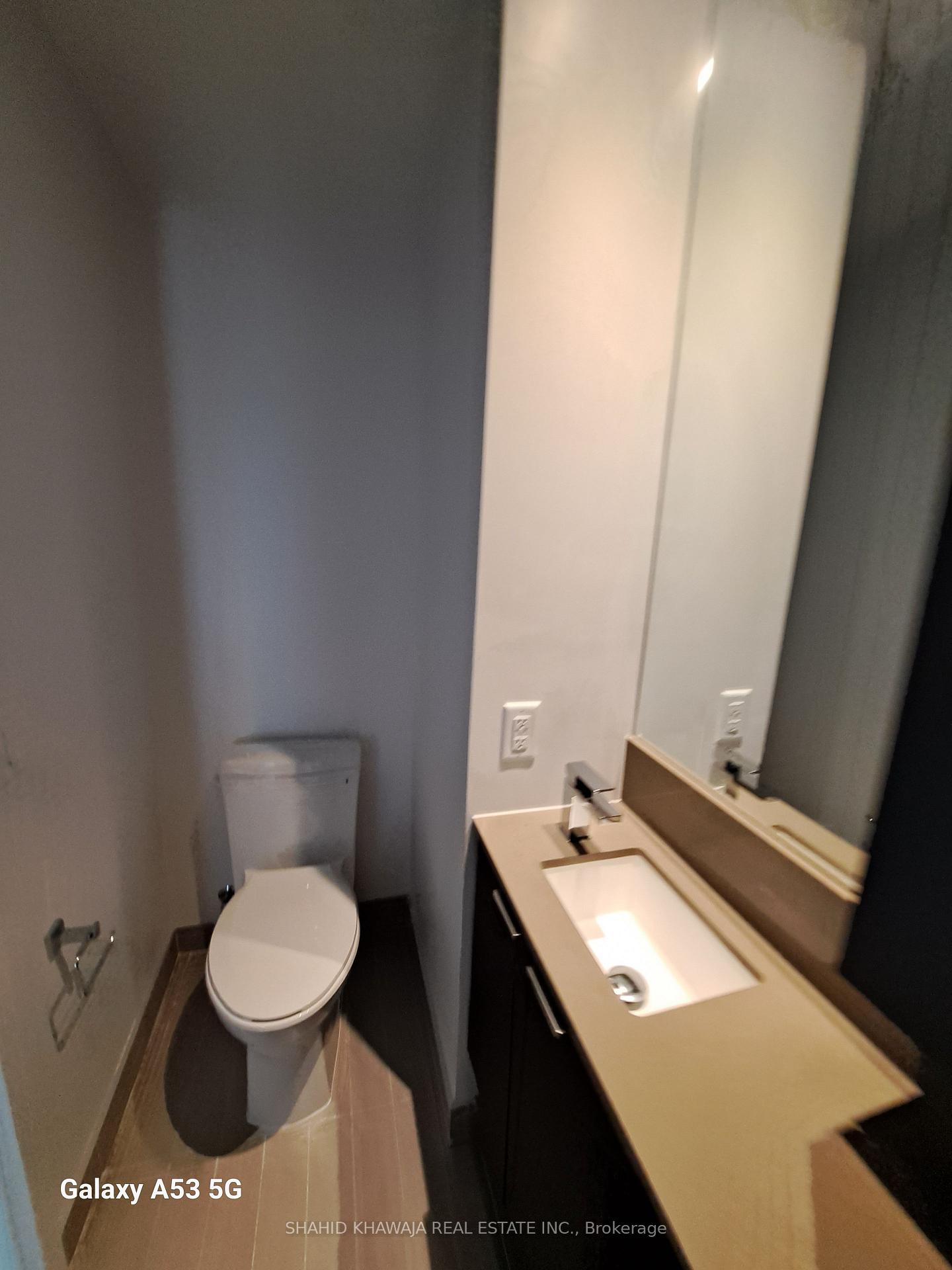 3883 Quartz Road 2212