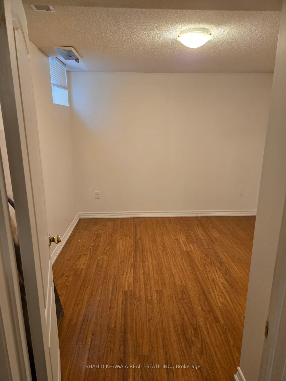7683 Black Walnut Trail