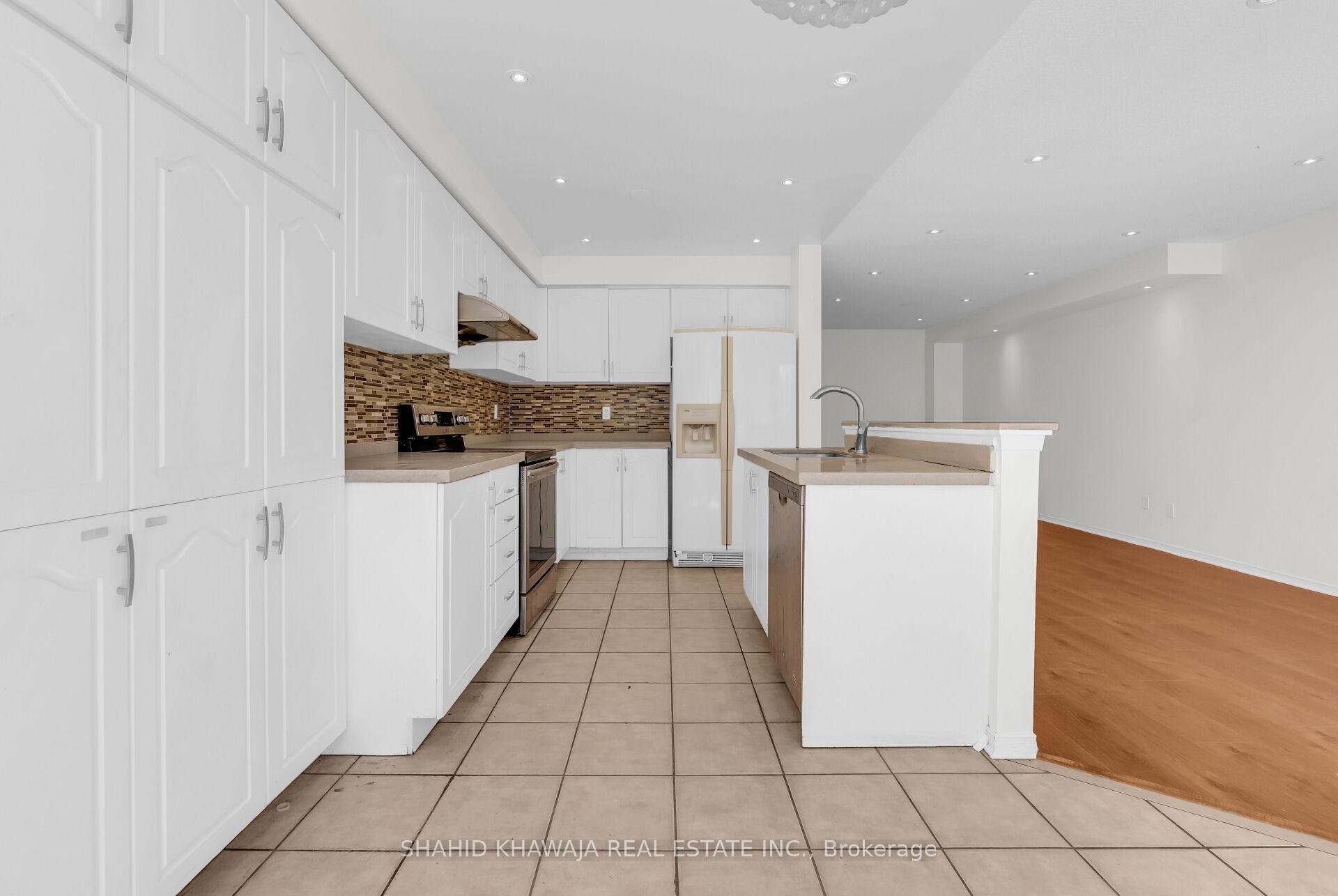 7683 Black Walnut Trail