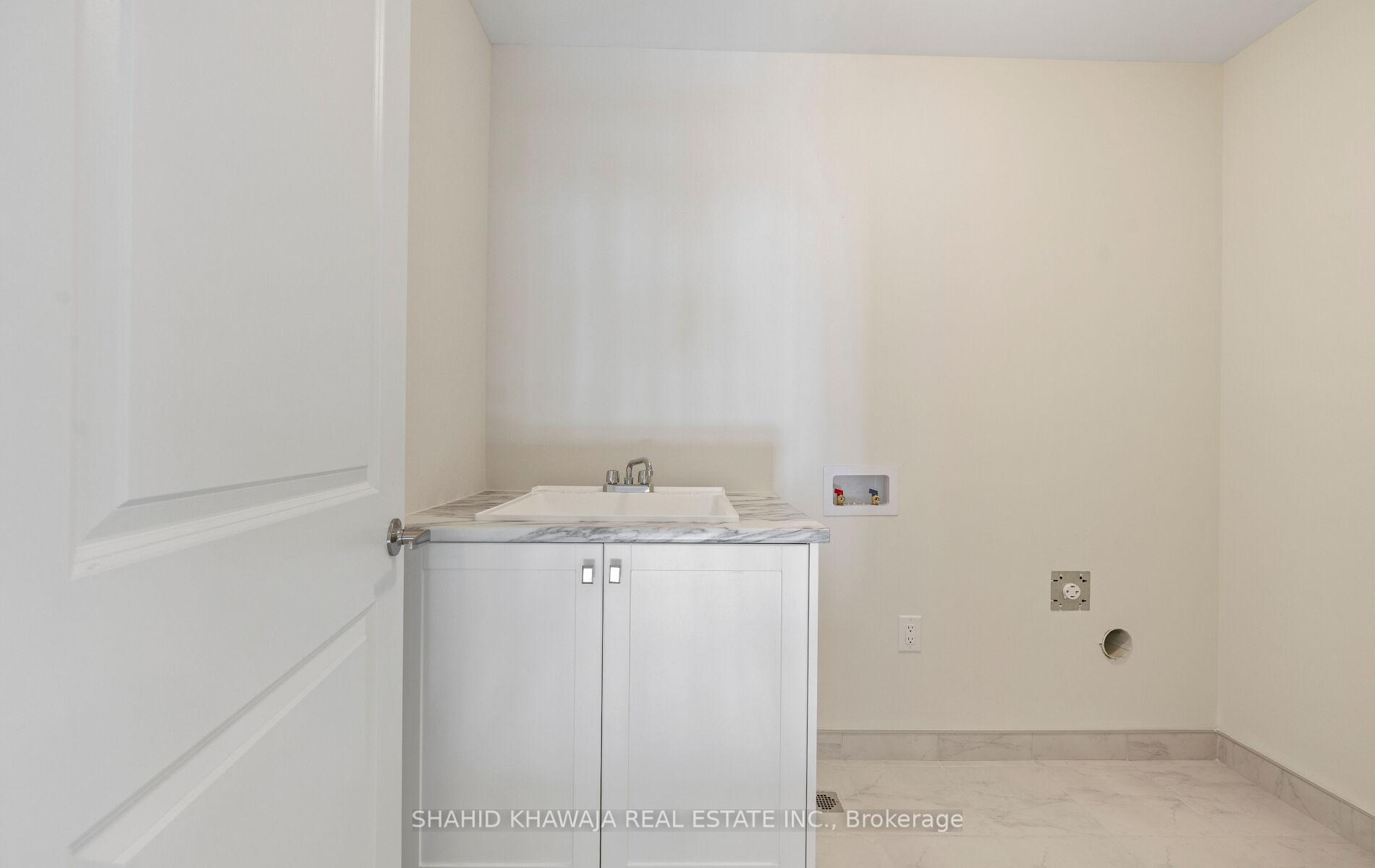 1109 Dent Terrace