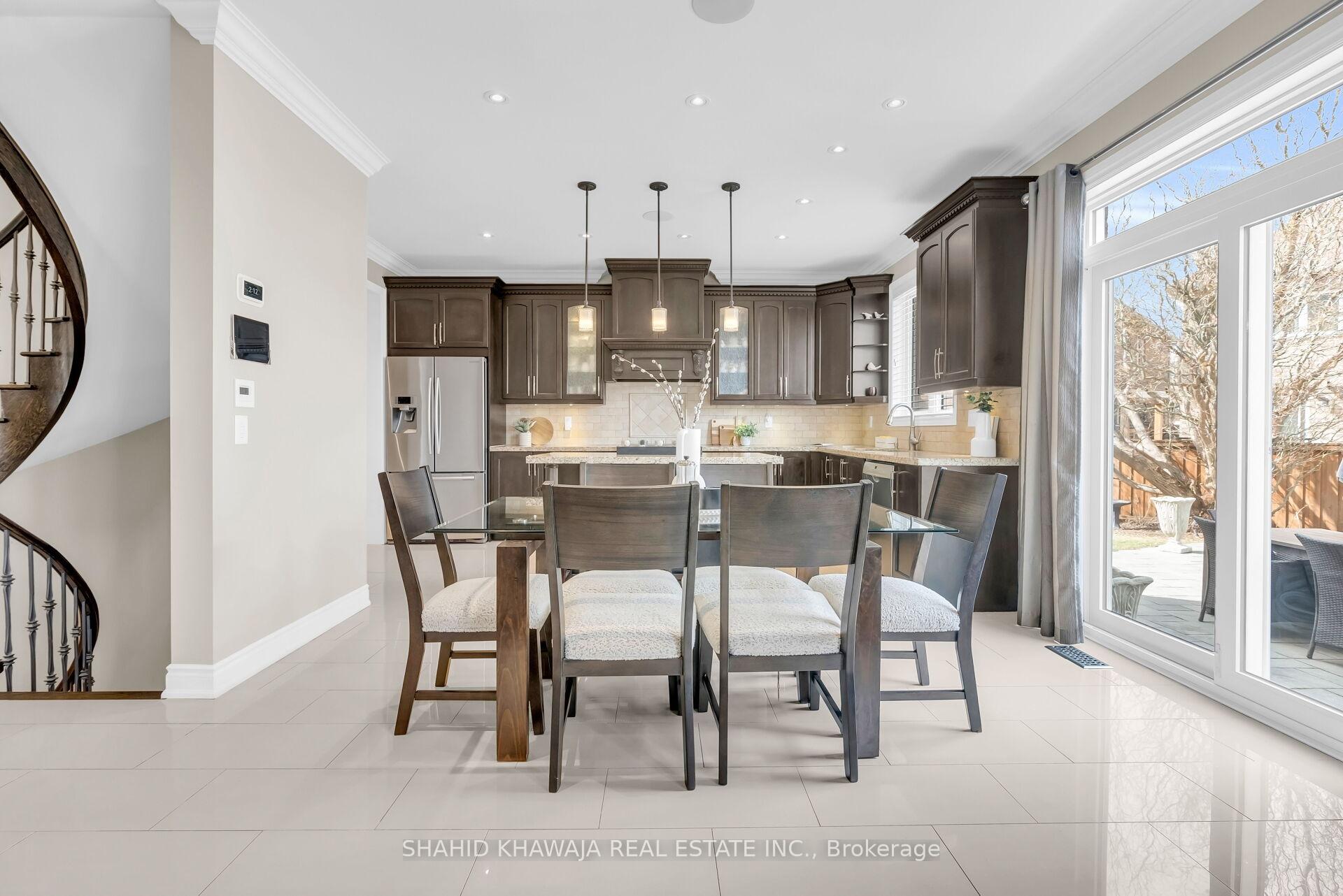 12 Orangeblossom Trail