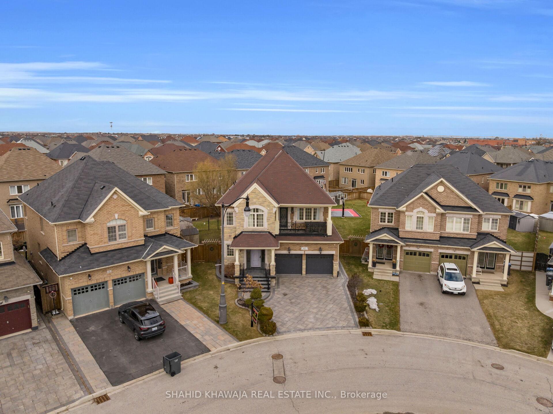 12 Orangeblossom Trail