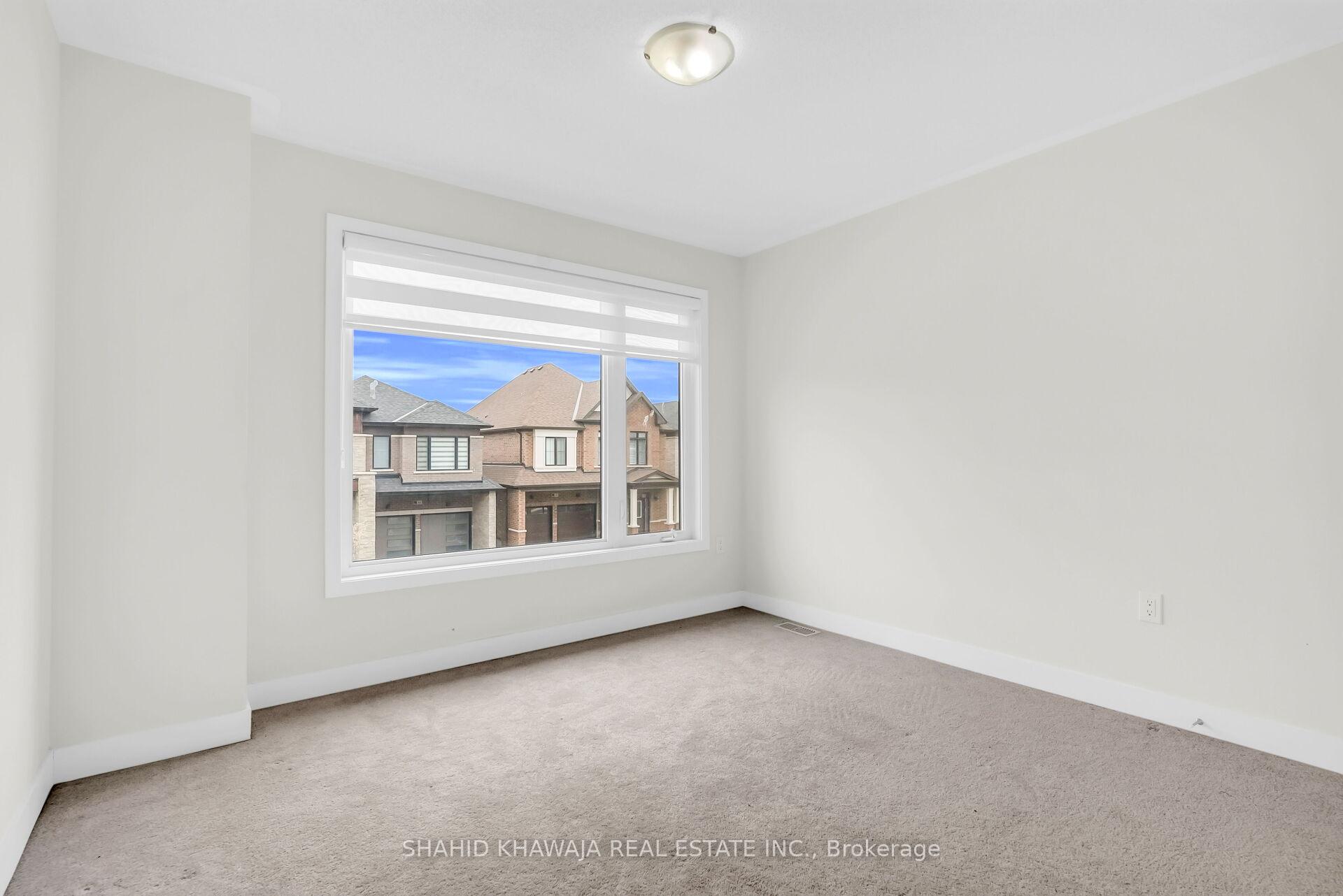641 Leatherleaf Landing