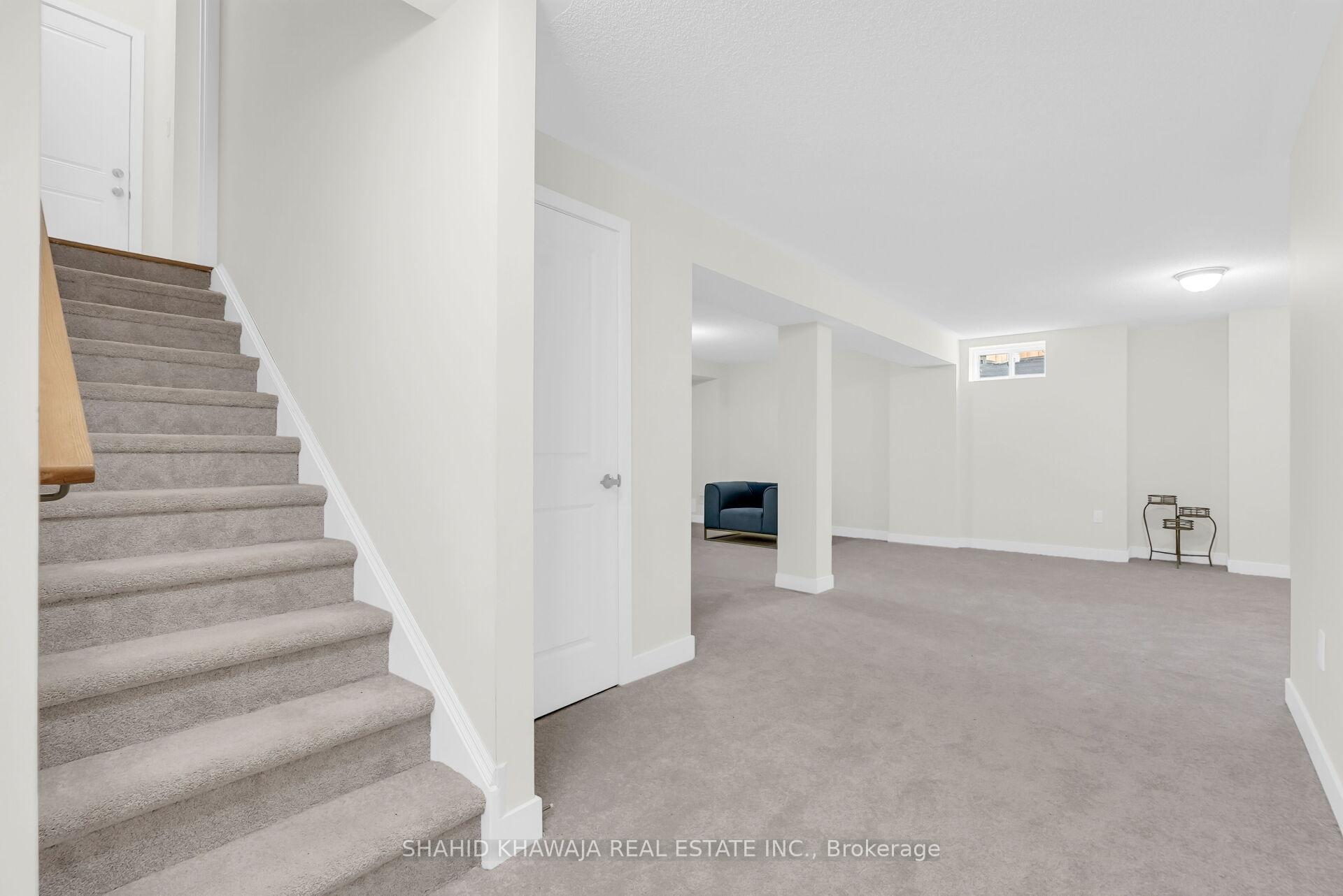 641 Leatherleaf Landing