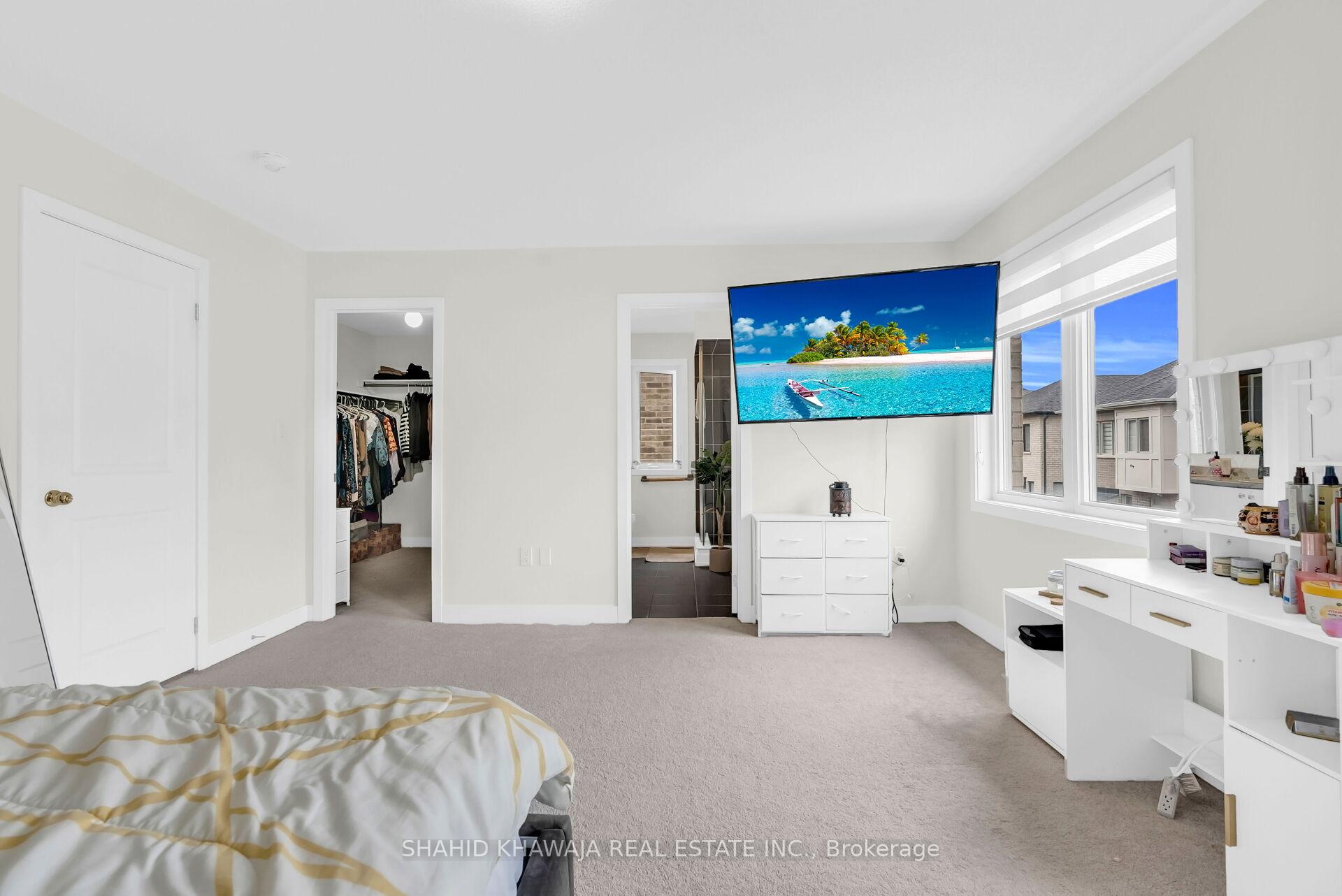 641 Leatherleaf Landing