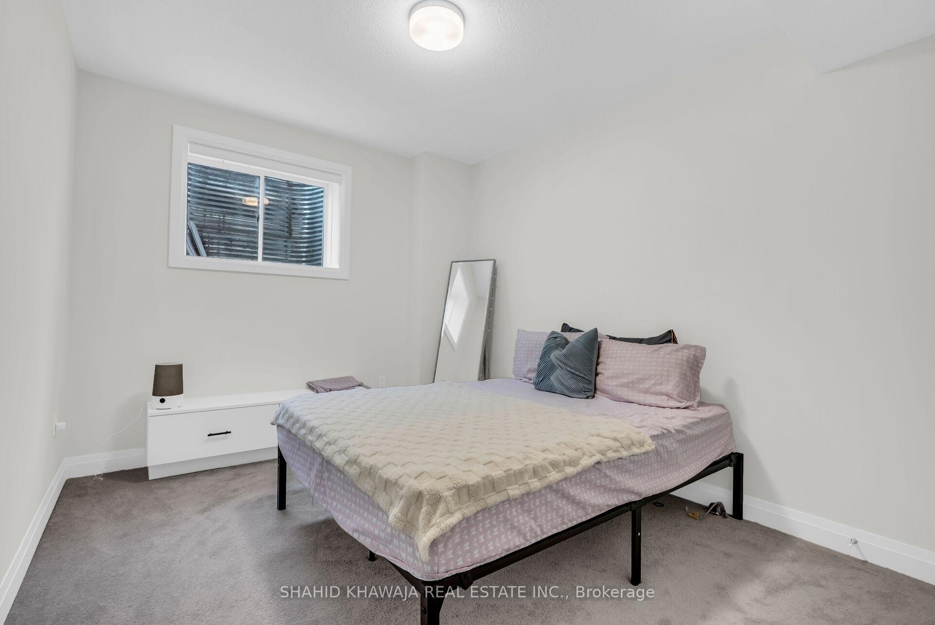 3288 Mariner Pass