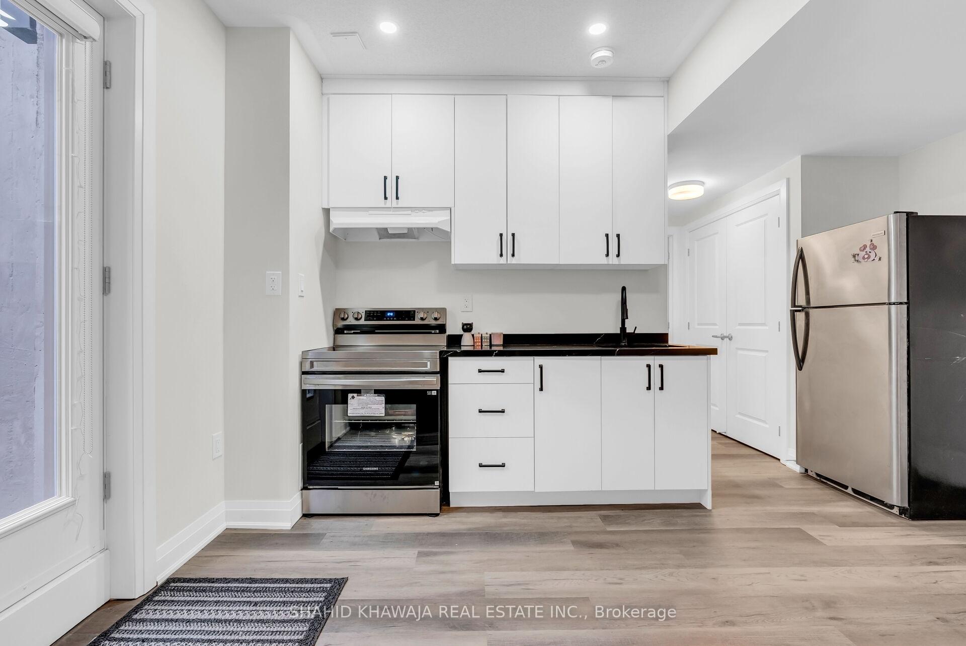 3288 Mariner Pass