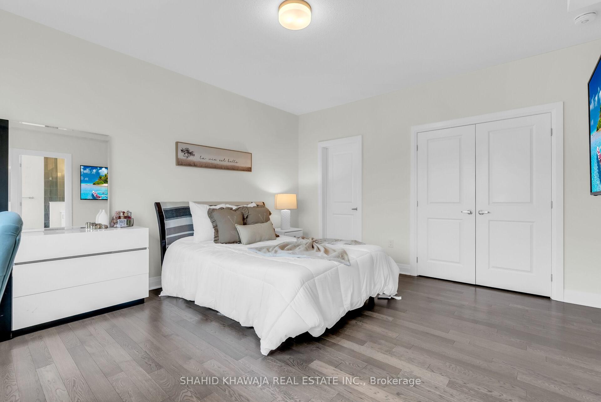 3288 Mariner Pass