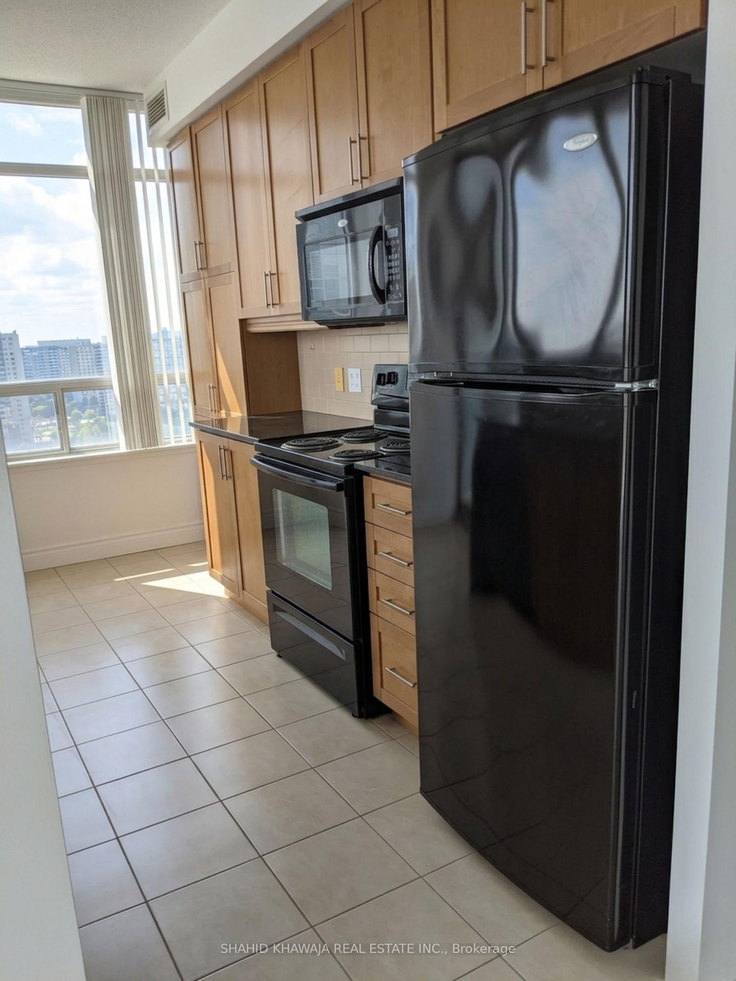 80 Absolute Avenue 1703