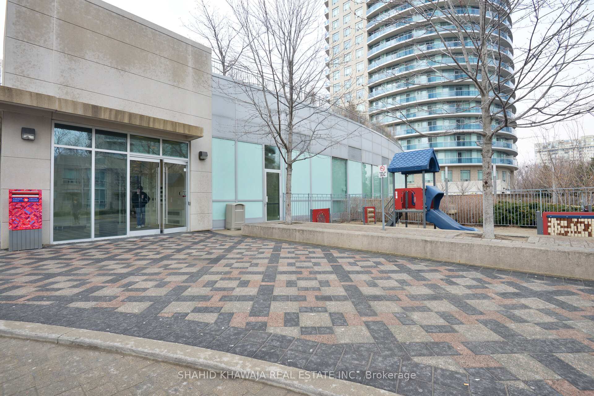 80 Absolute Avenue 1703