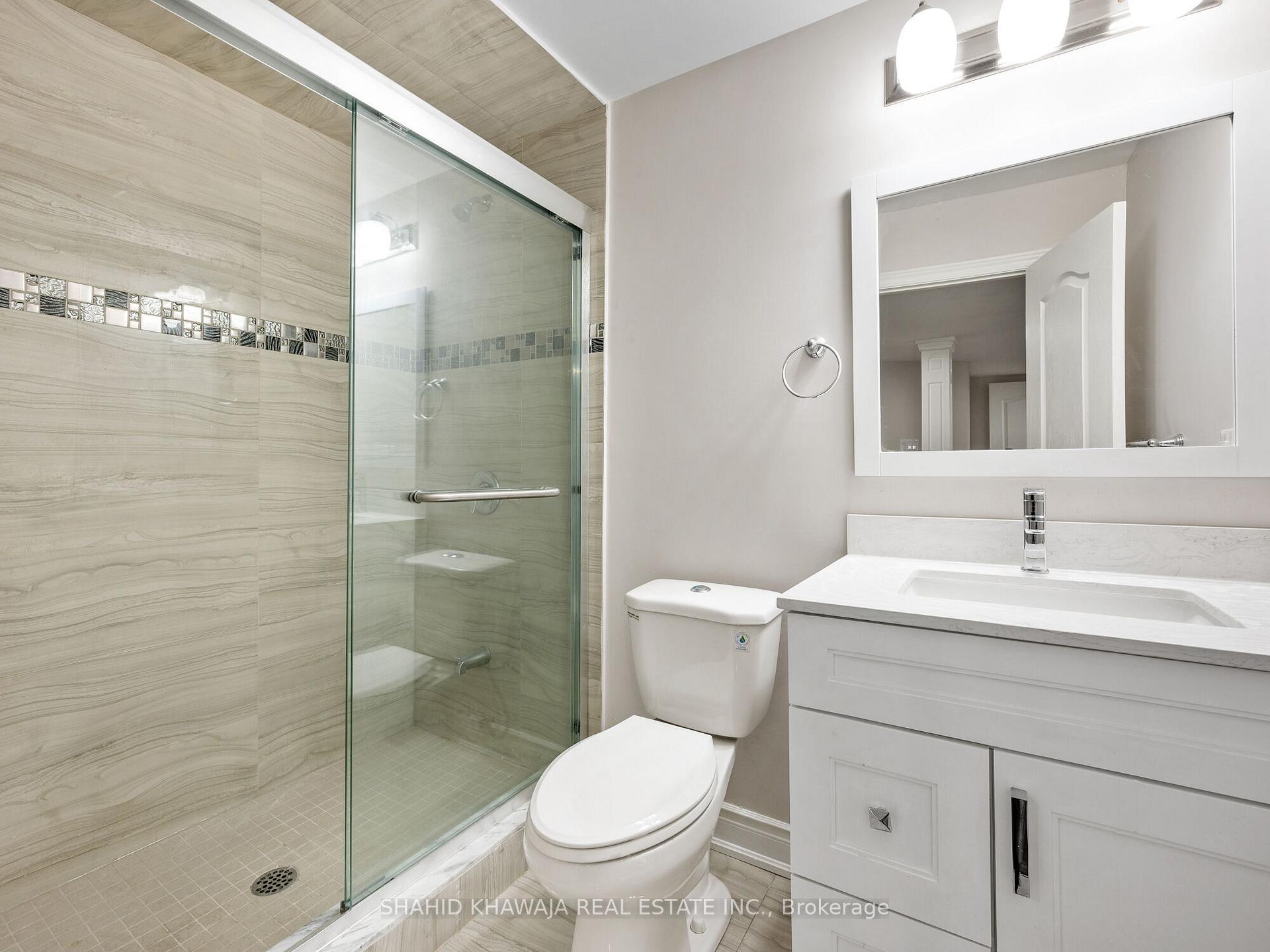 27 Lampman Crescent