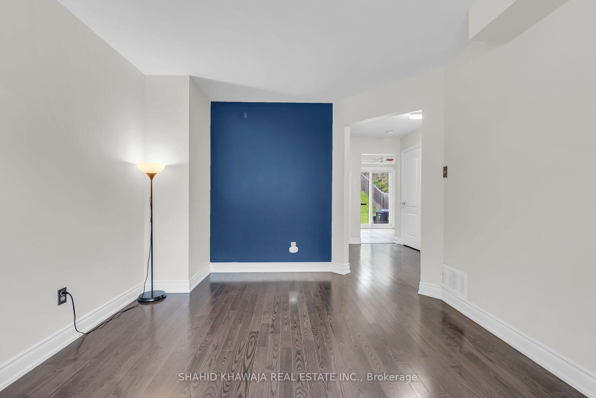 7425 Doverwood Drive