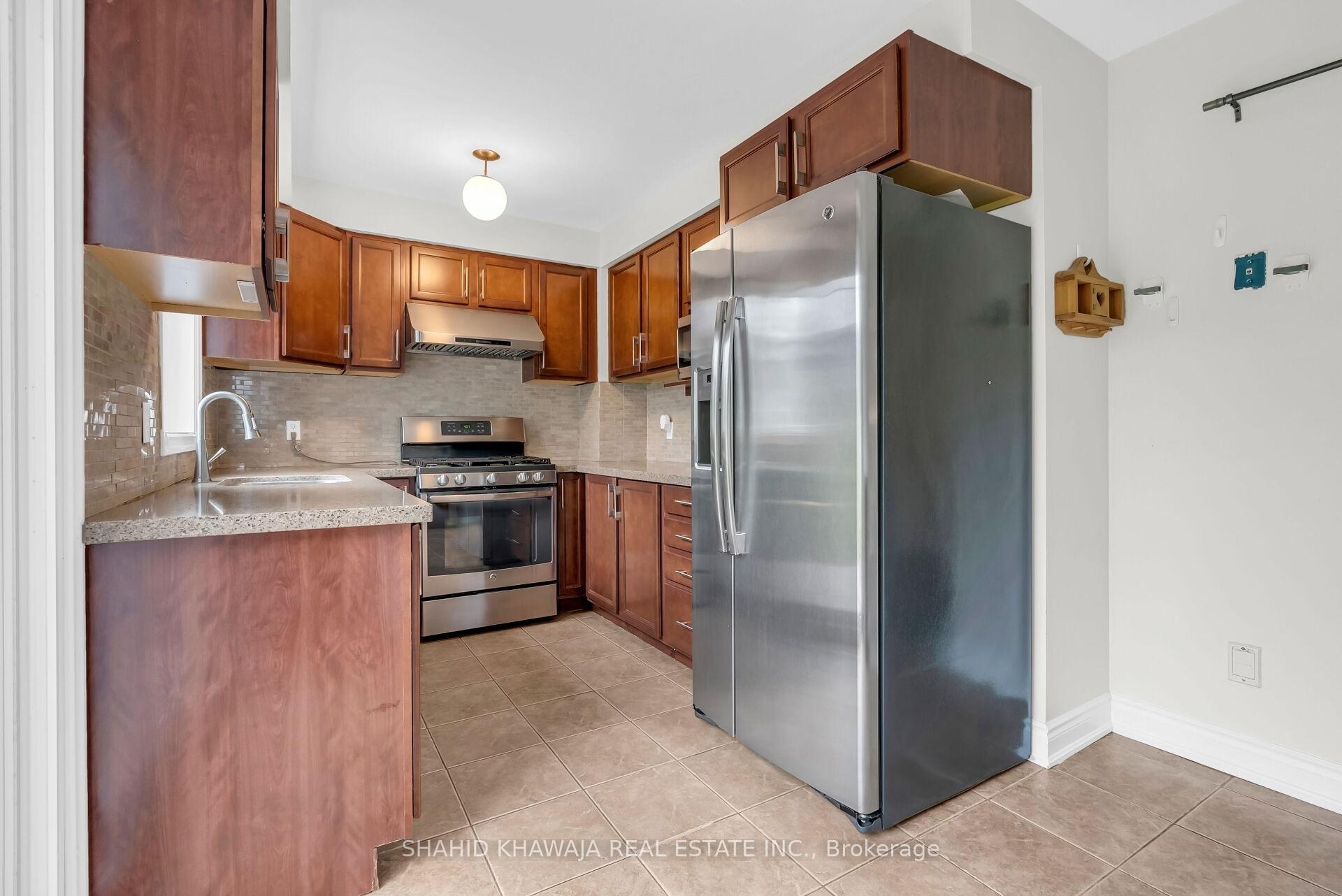 7425 Doverwood Drive