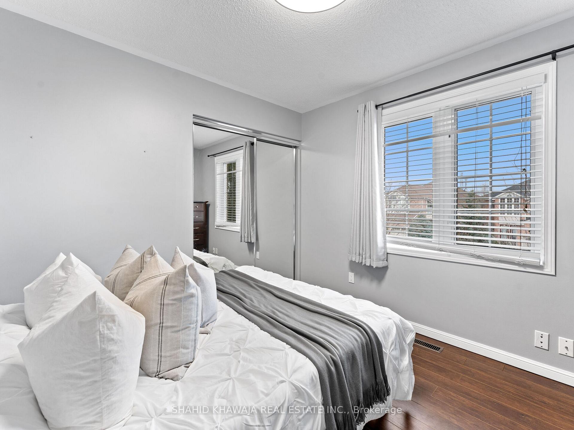 7282 Blackwood Mews