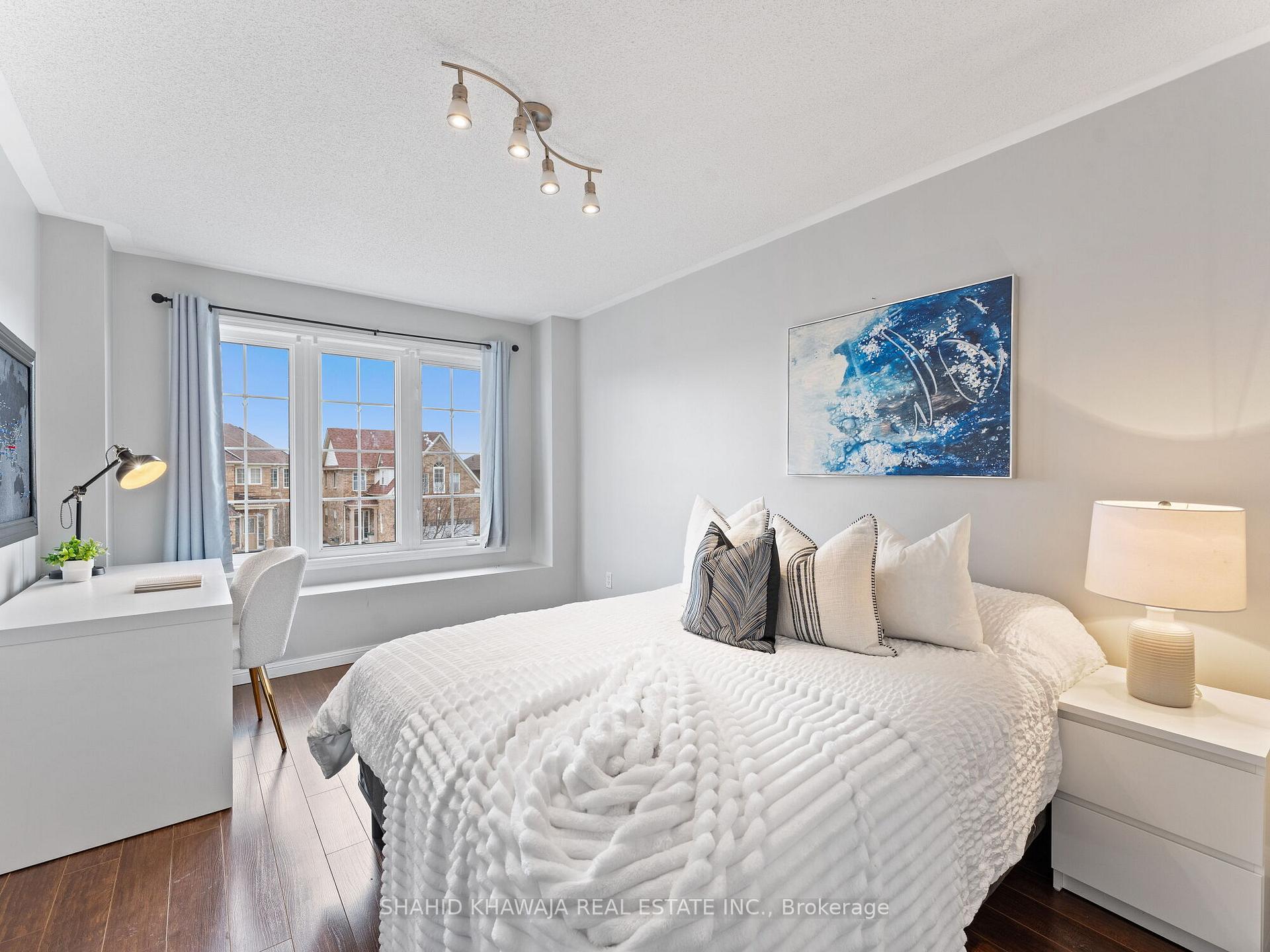7282 Blackwood Mews