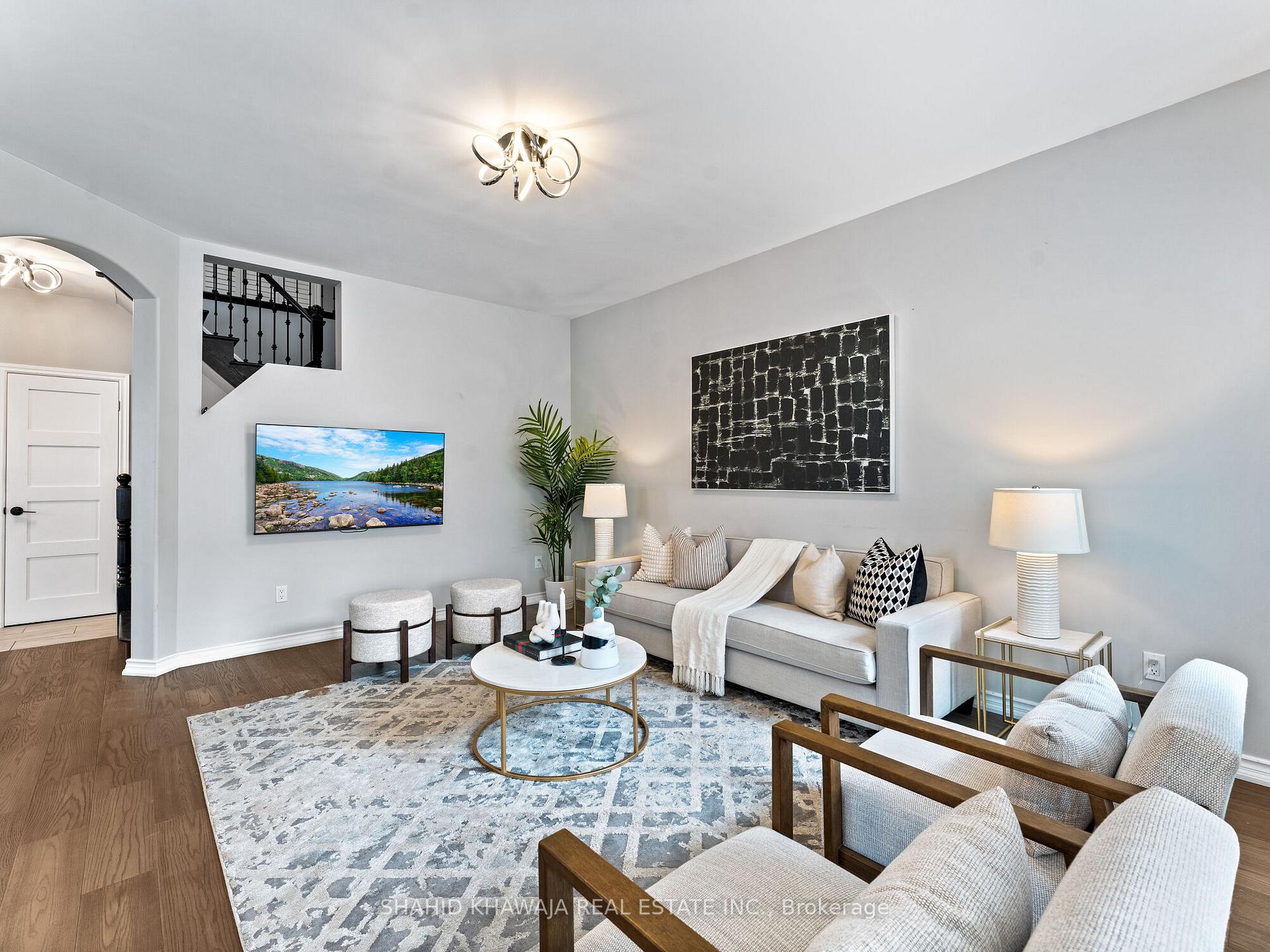 7282 Blackwood Mews