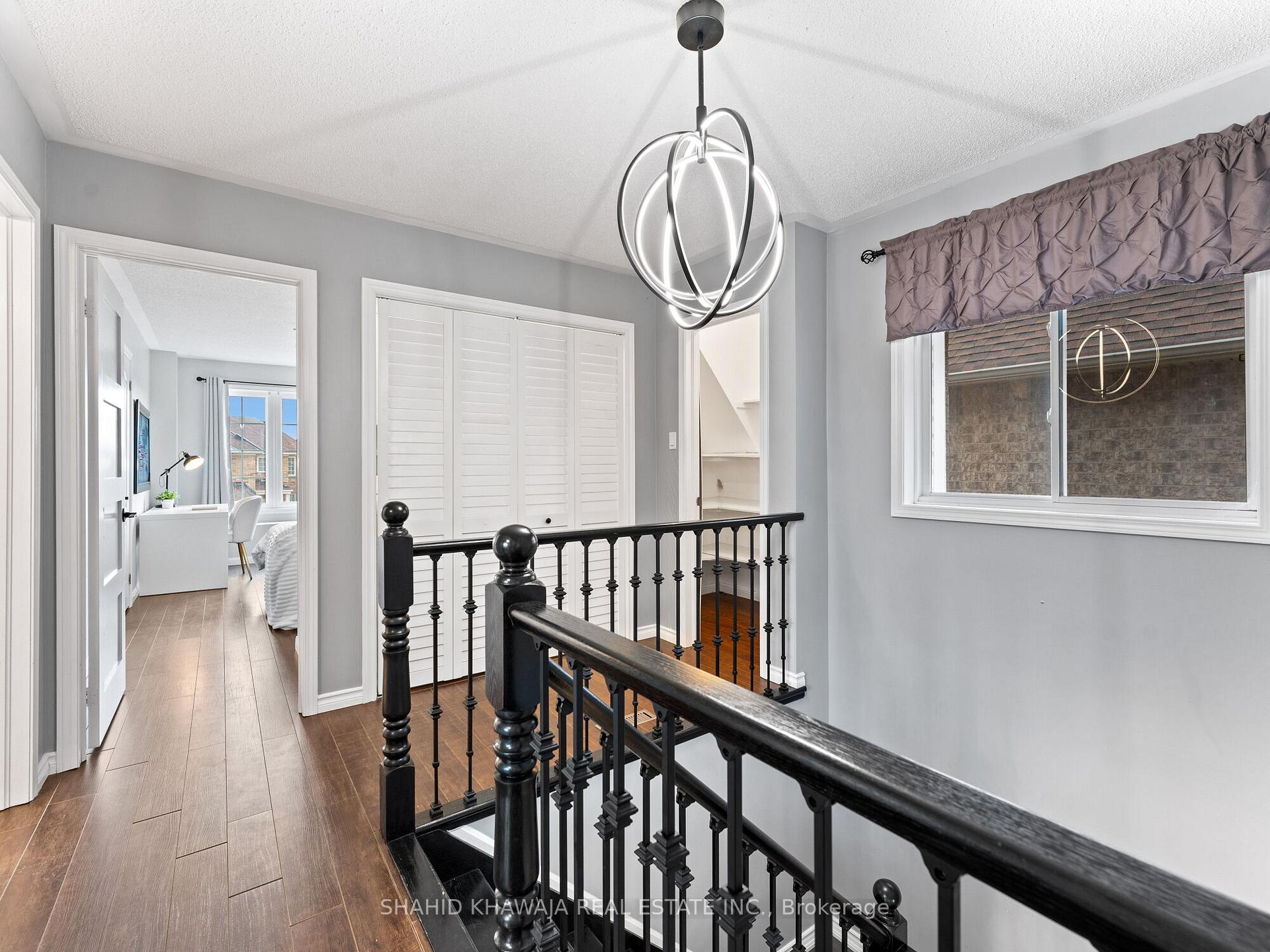 7282 Blackwood Mews