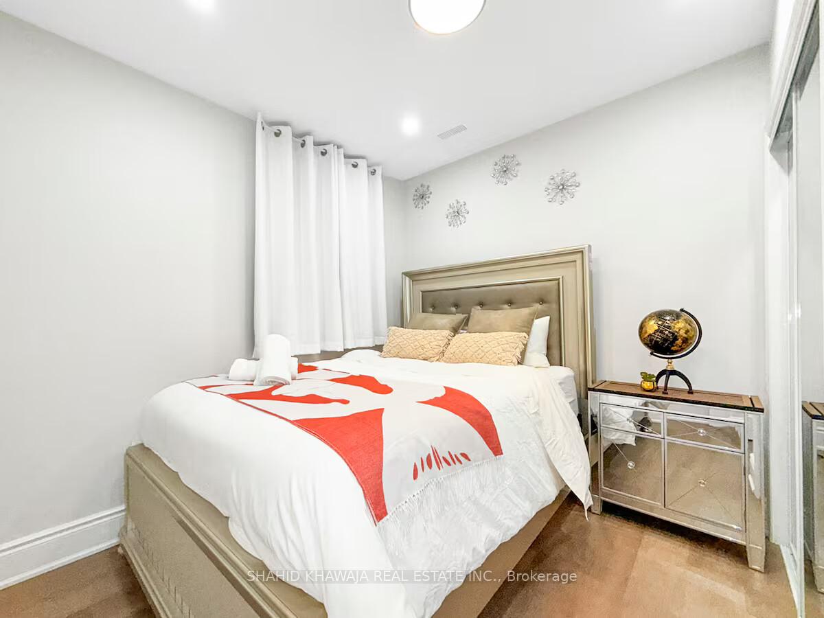 1328 Aymond Crescent bsmt
