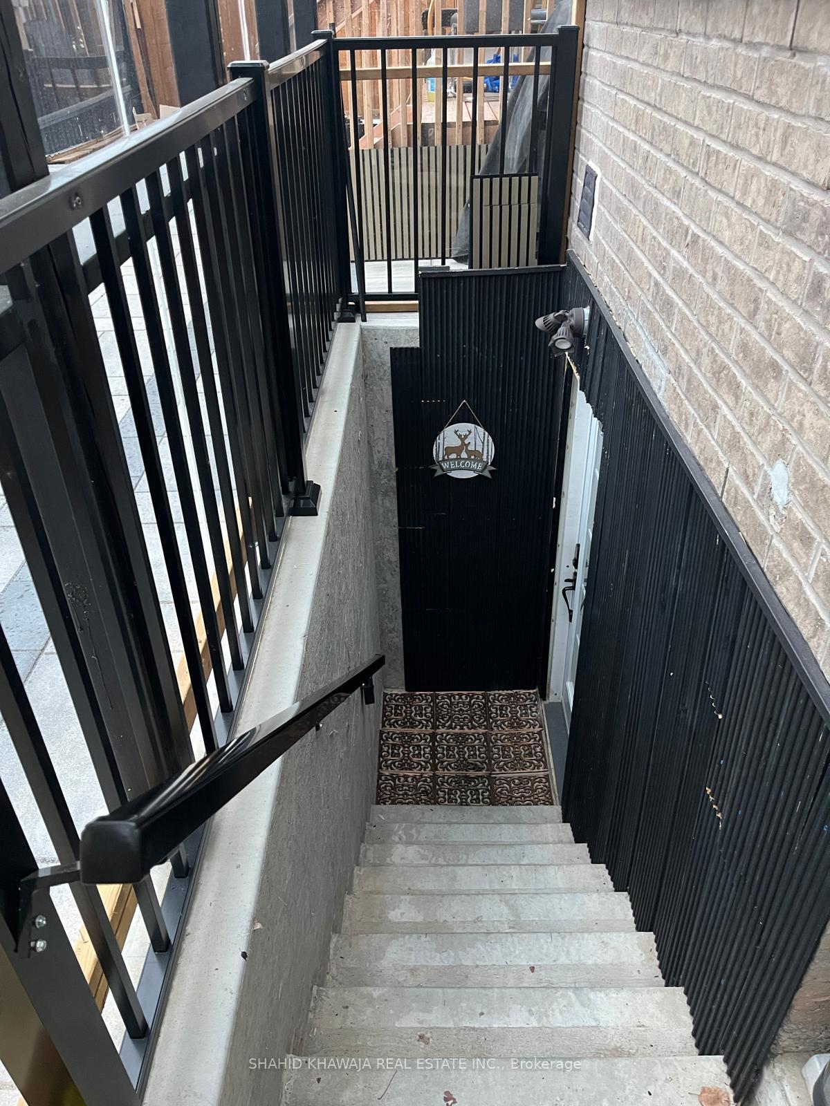 1328 Aymond Crescent bsmt