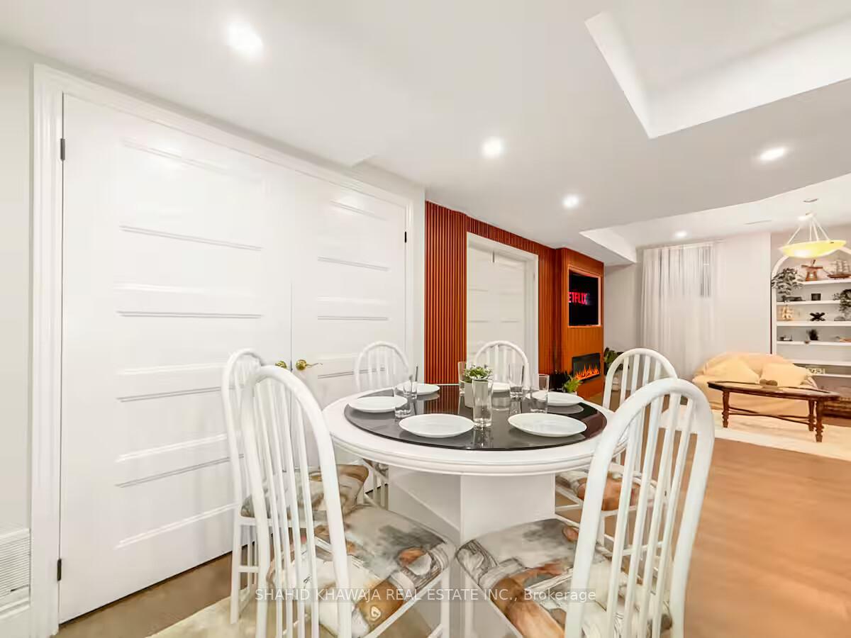 1328 Aymond Crescent bsmt