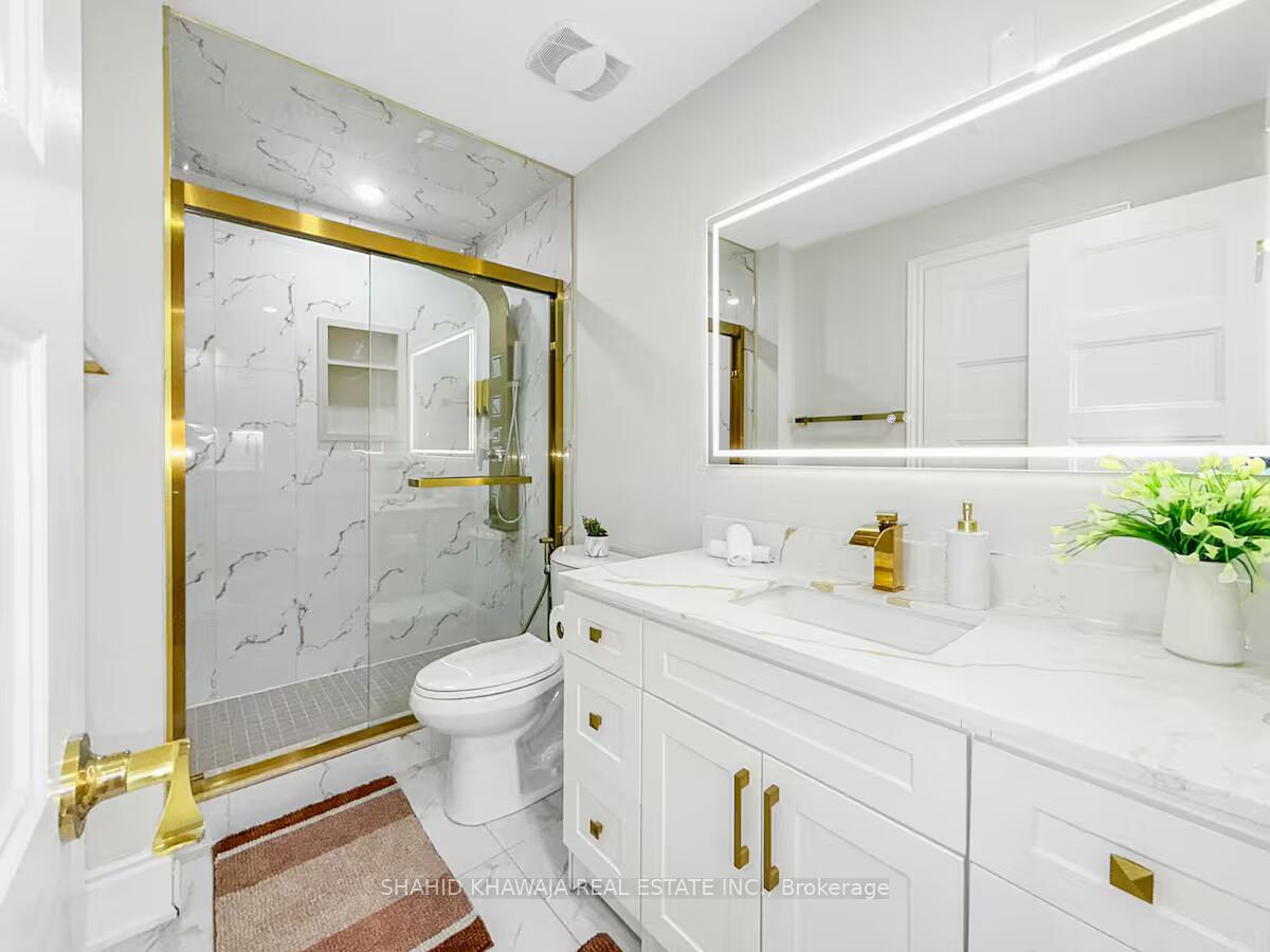 1328 Aymond Crescent bsmt